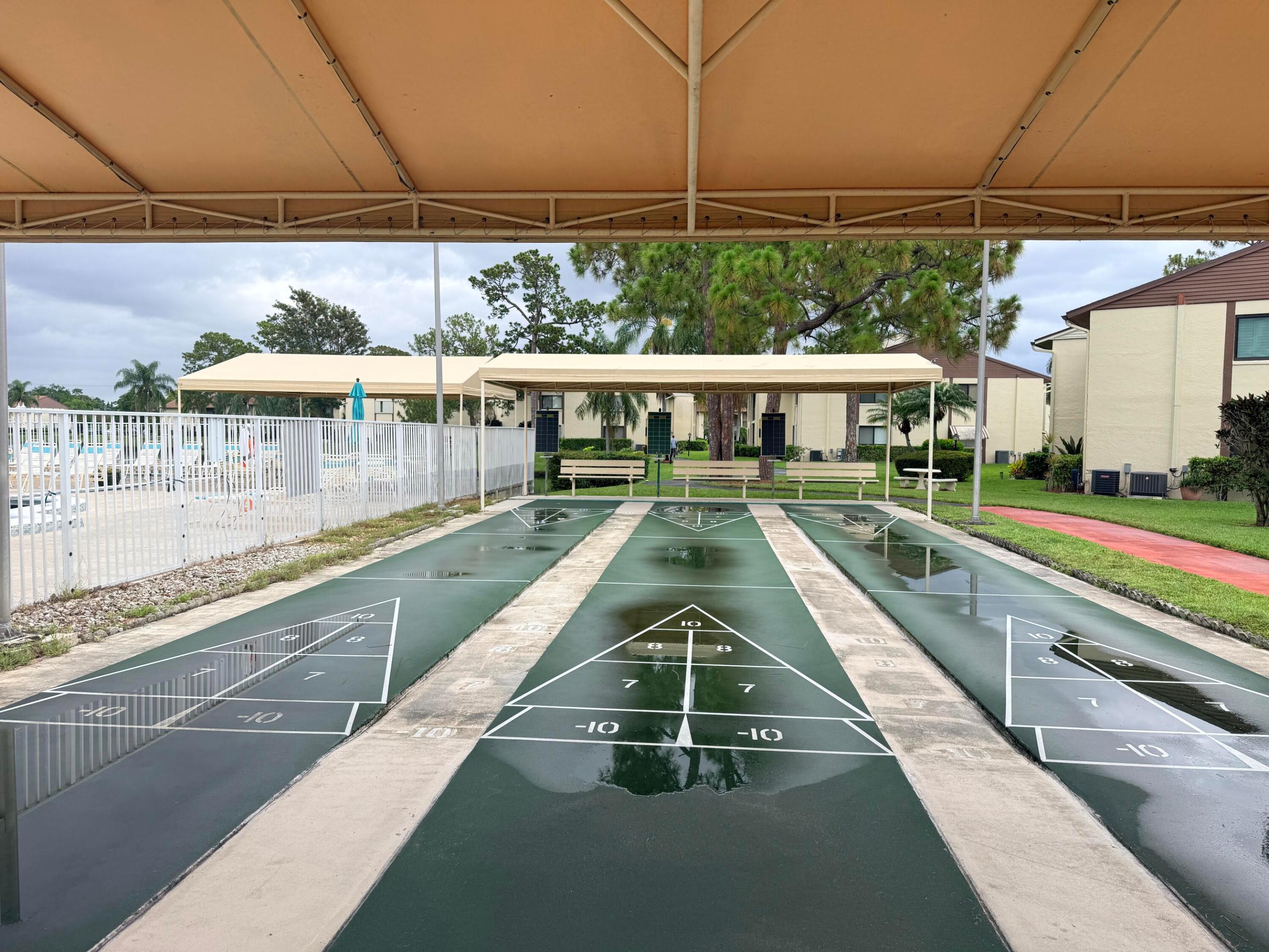 PINE RIDGE SOUTH III CONDO - Residential