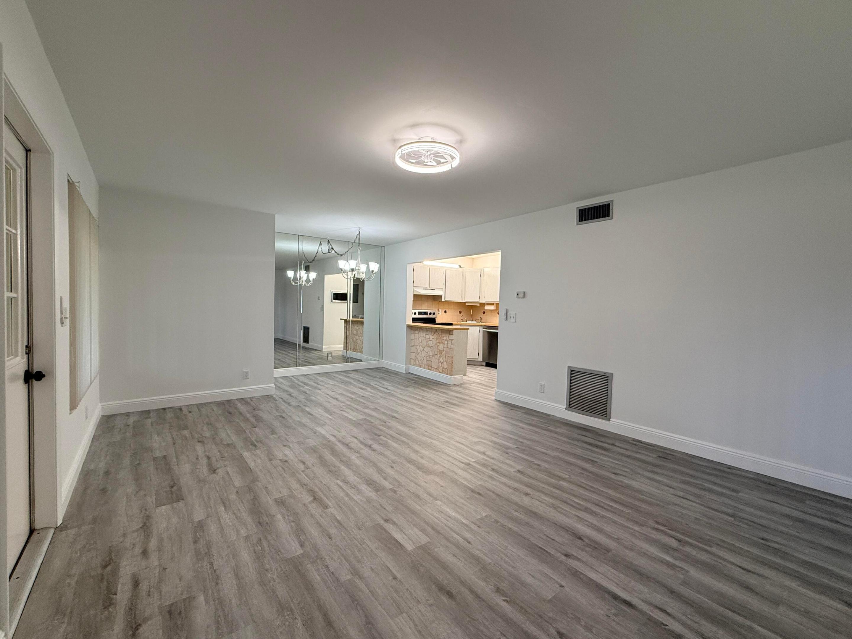 PINE RIDGE SOUTH III CONDO - Residential