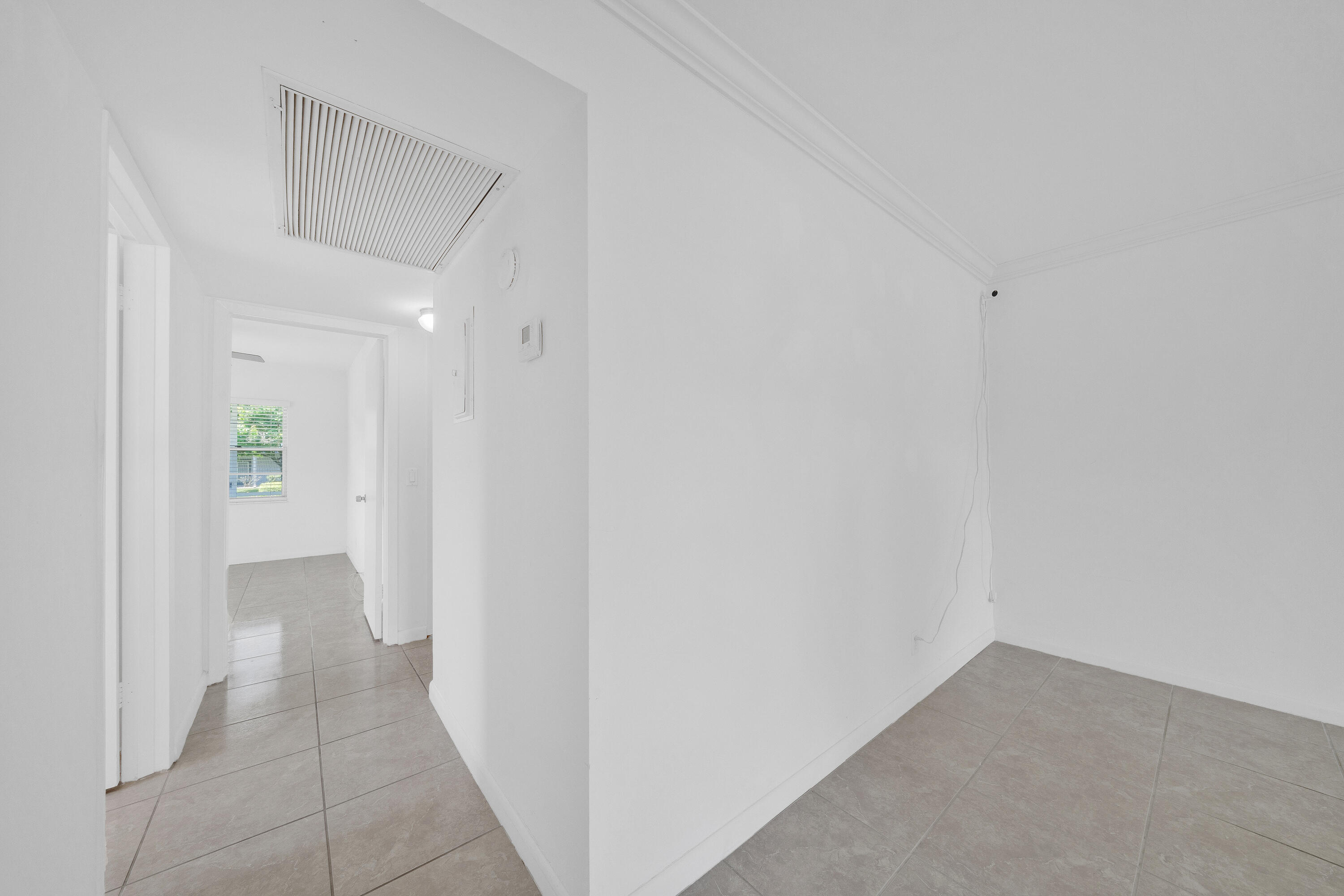 SUFFOLK AT CENTURY VILLAGE CONDO - Residential Lease