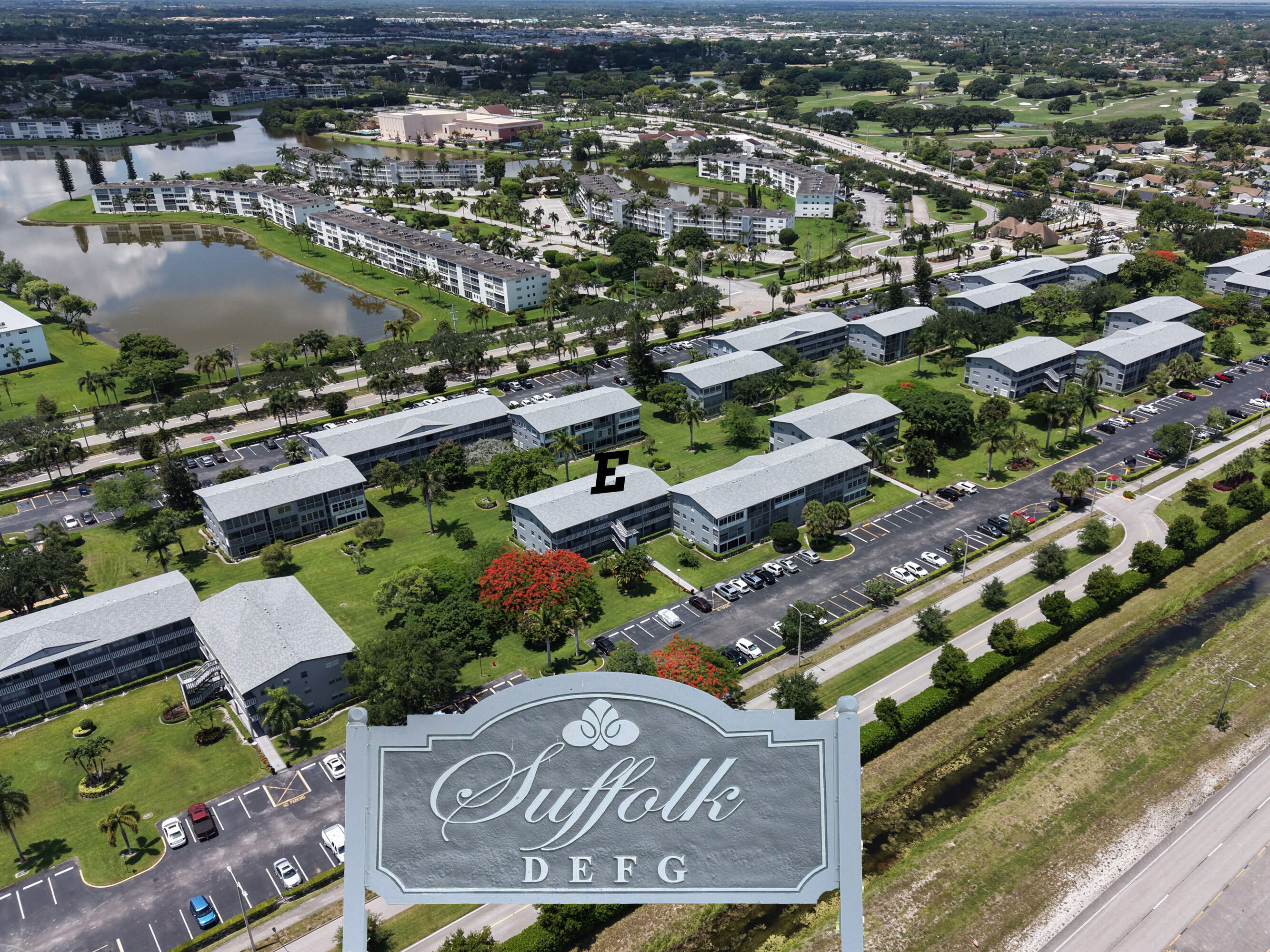 SUFFOLK AT CENTURY VILLAGE CONDO - Residential Lease