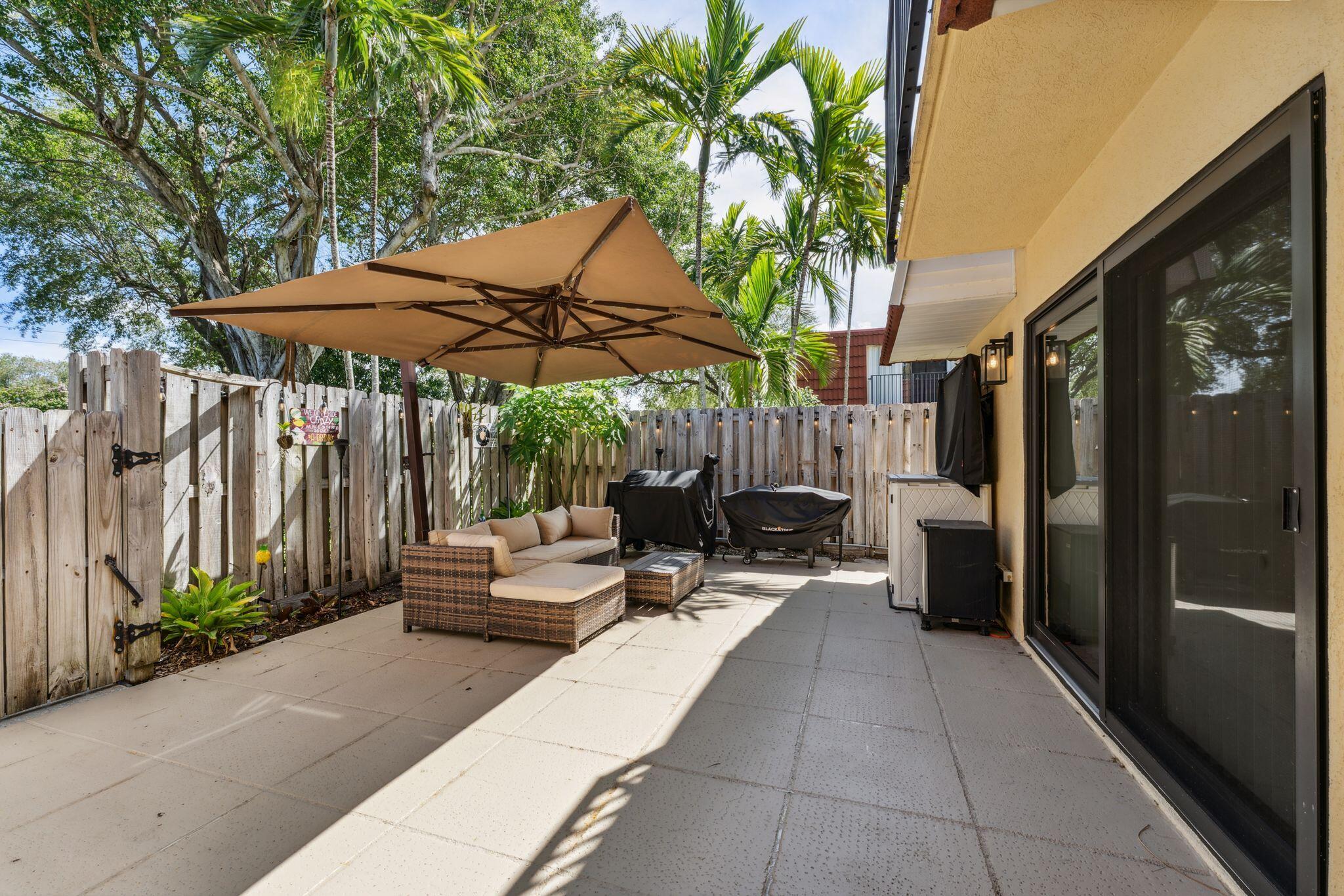 Waterford Courtyards in Jacaranda at Central Park - Residential