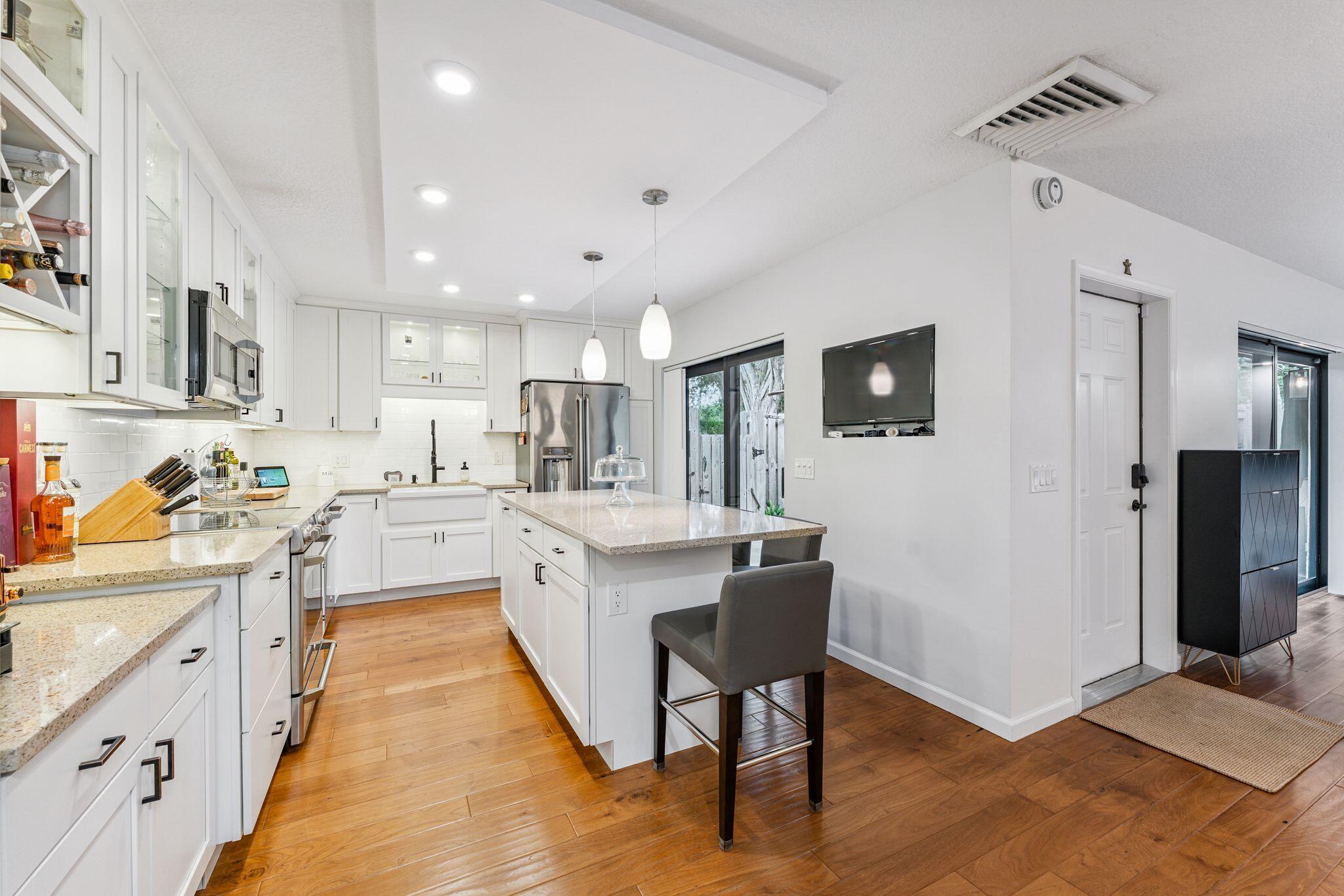 Waterford Courtyards in Jacaranda at Central Park - Residential