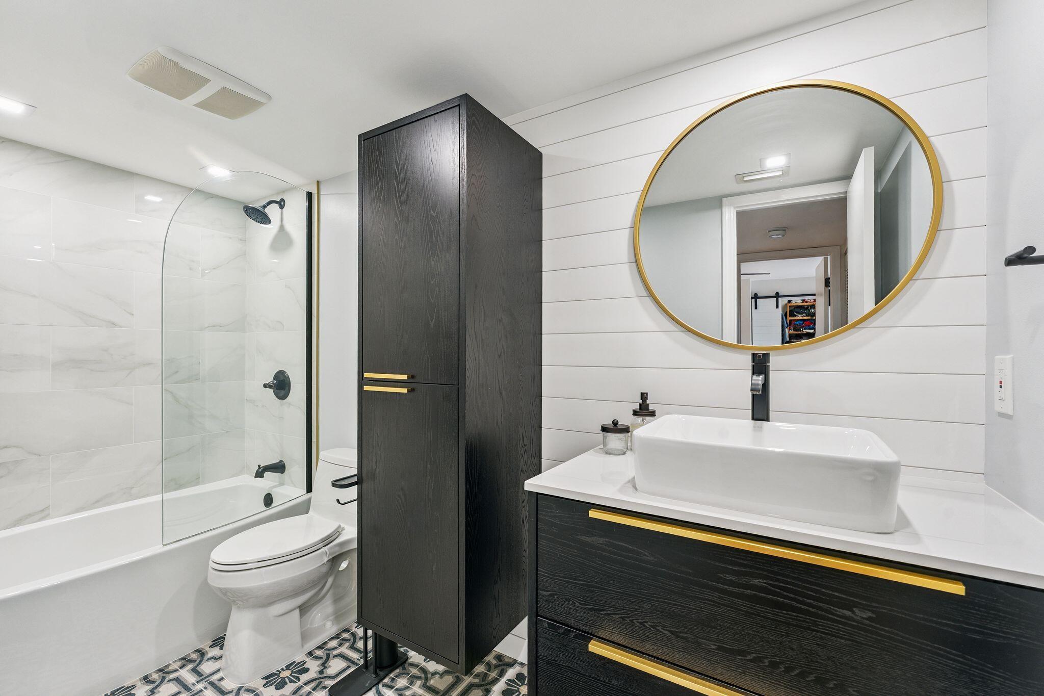 Waterford Courtyards in Jacaranda at Central Park - Residential