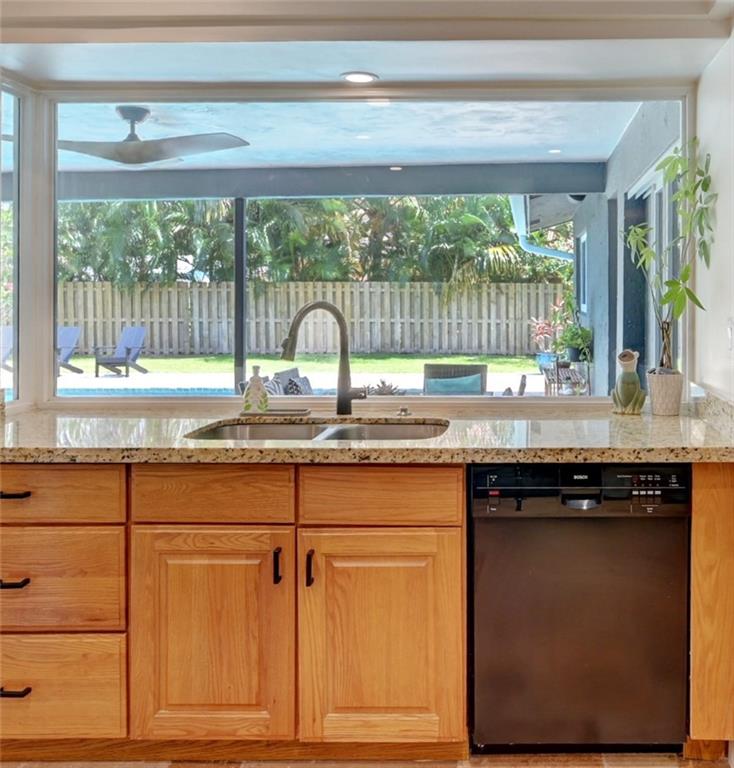 Boca Raton Square Unit 16 - Residential