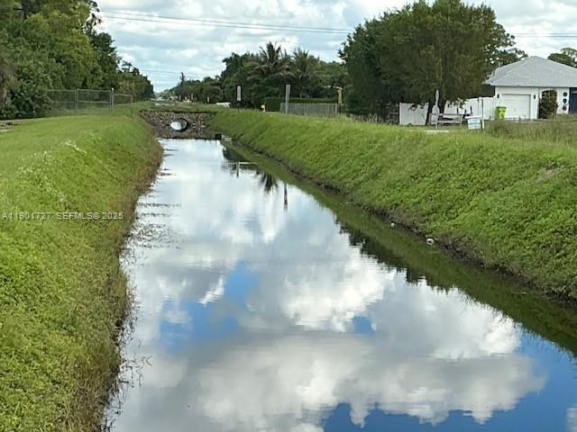 LOXAHATCHEE GROVES - Land