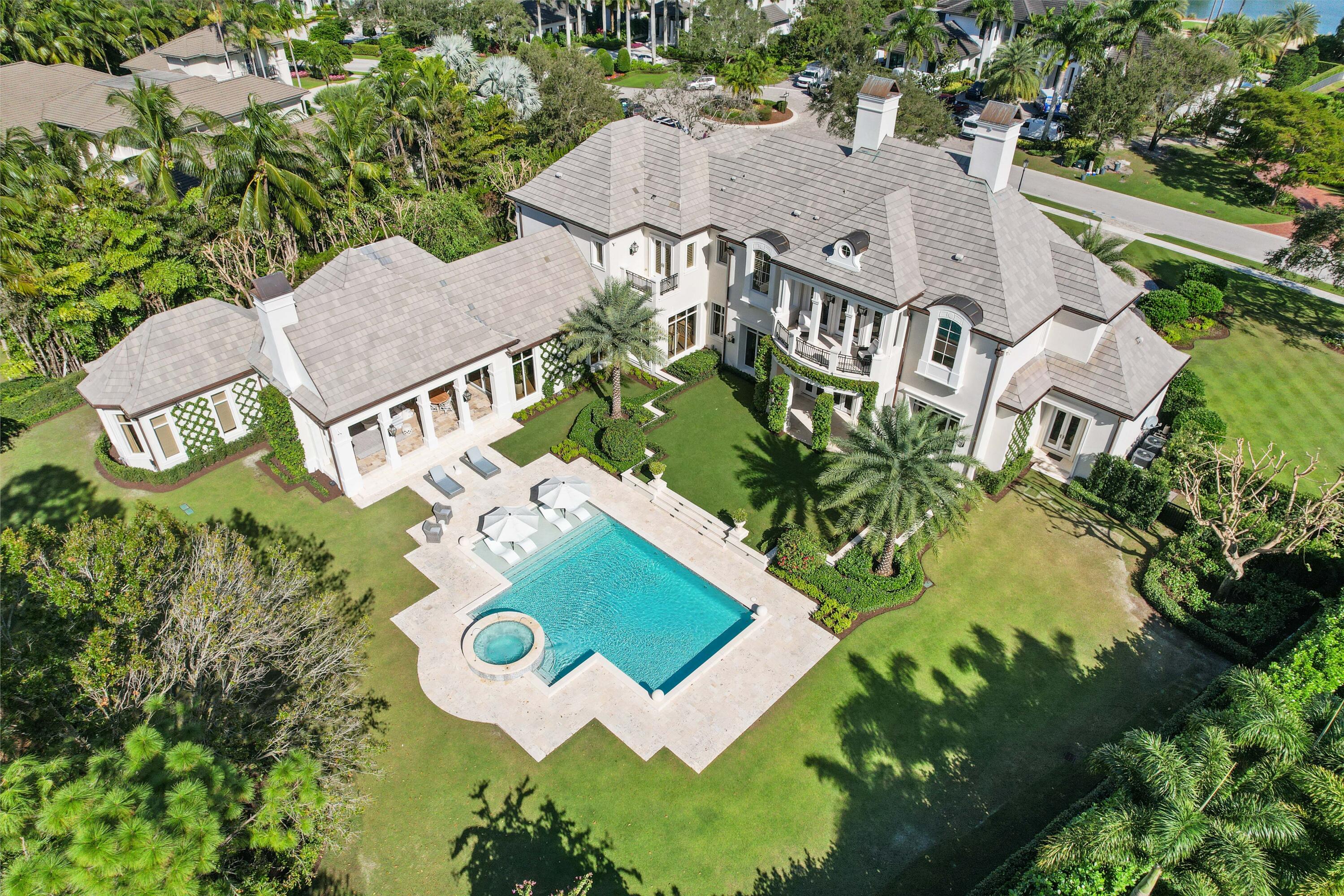 OLD PALM 3 - Residential