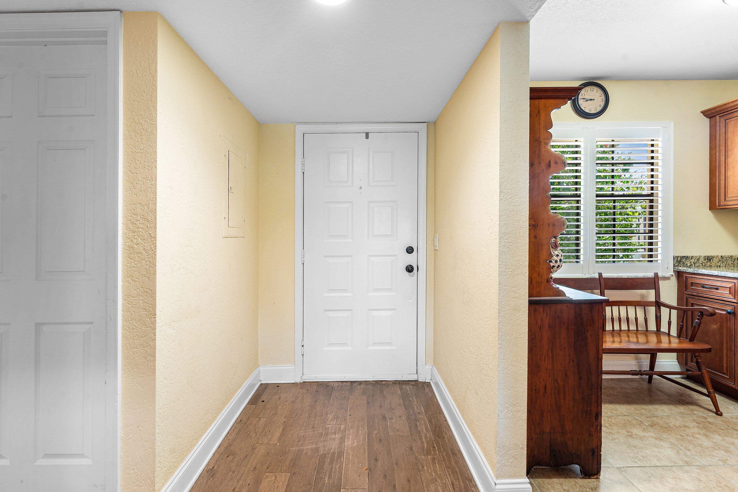 KEYSTONE CONDO - Residential
