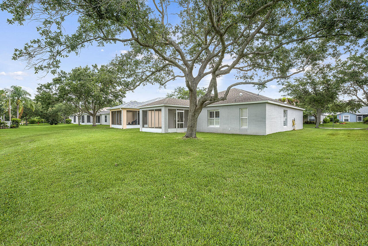 WATERFORD LAKES PHASE I SUBDIVISION - Residential