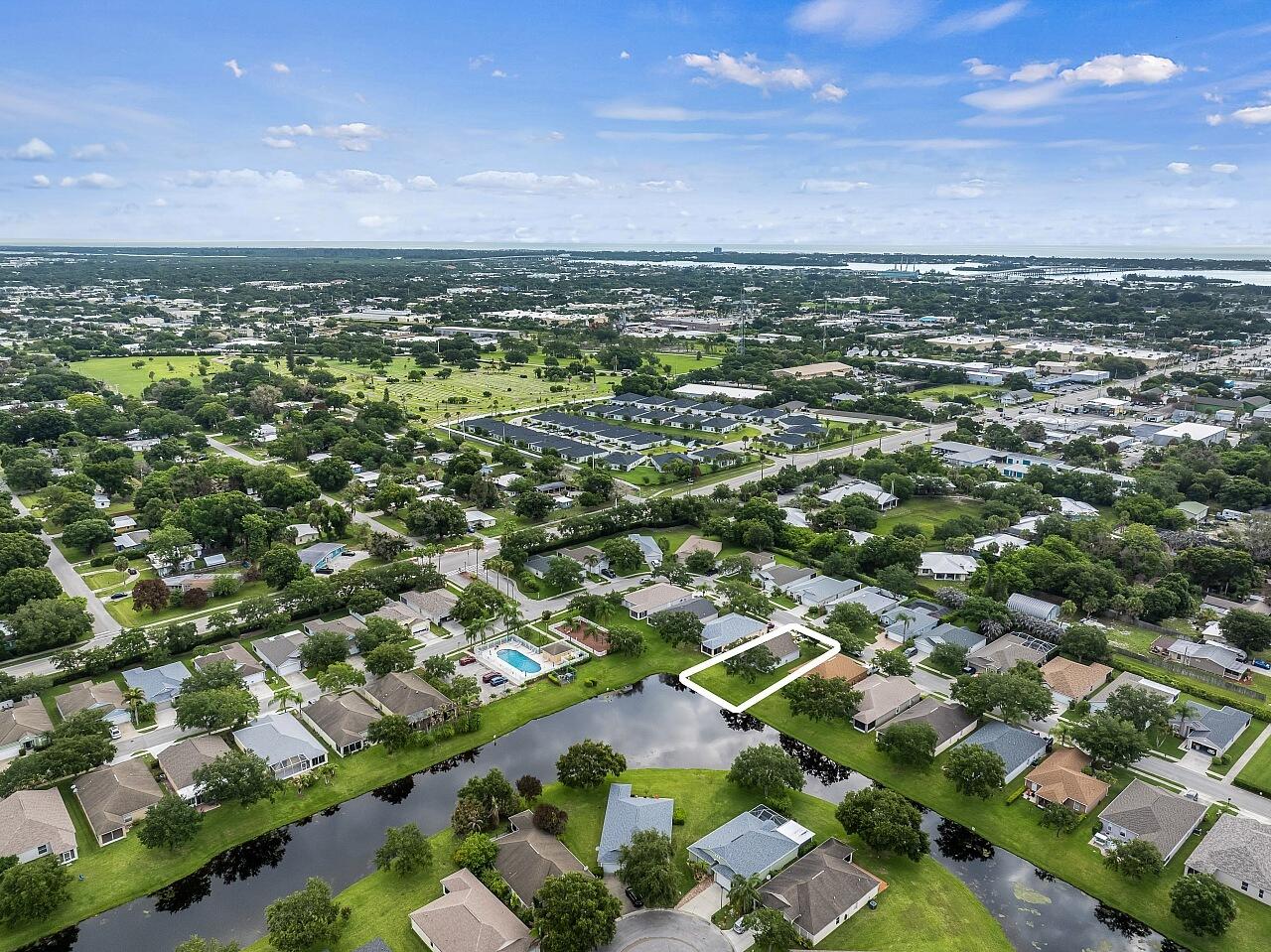 WATERFORD LAKES PHASE I SUBDIVISION - Residential