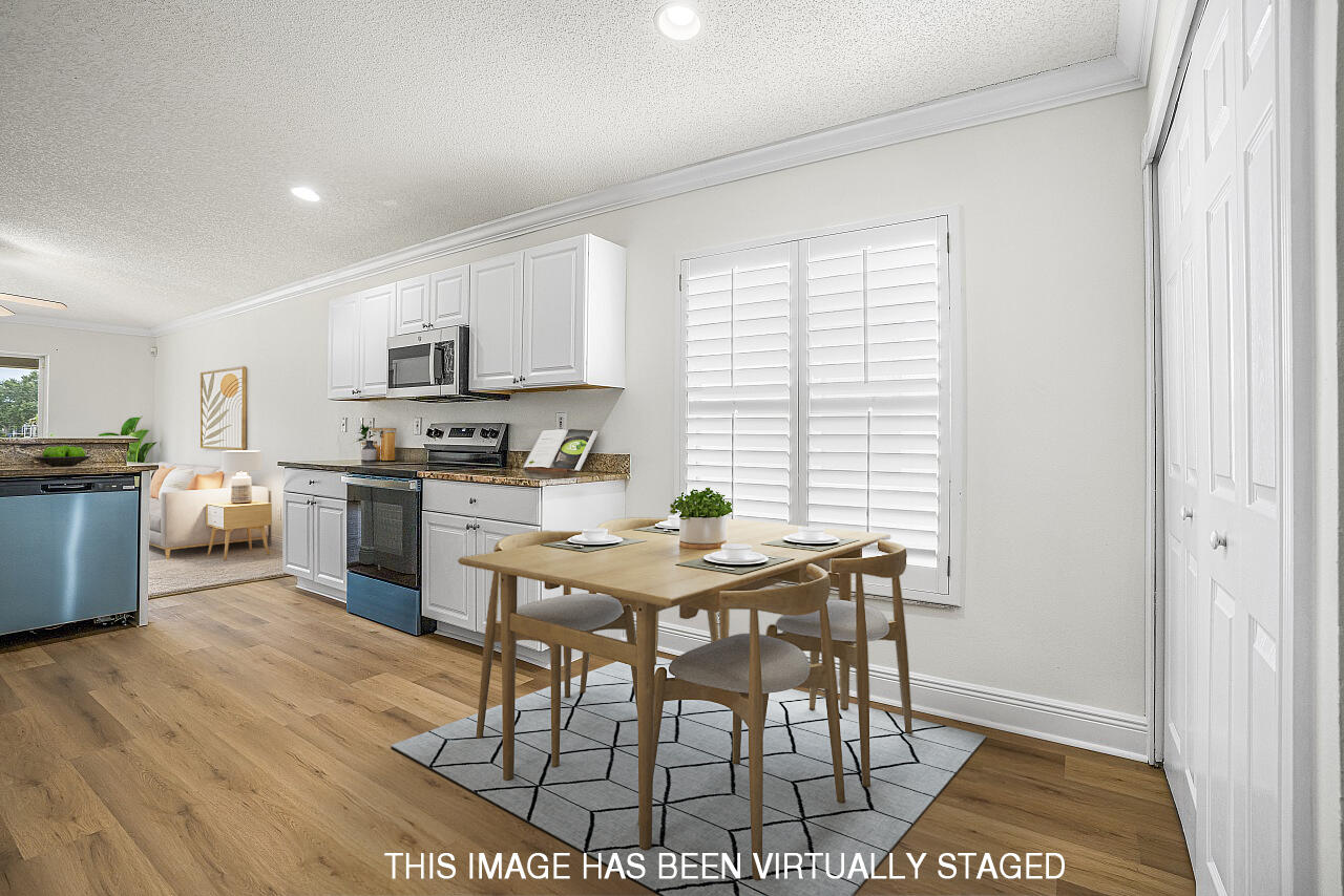 WATERFORD LAKES PHASE I SUBDIVISION - Residential