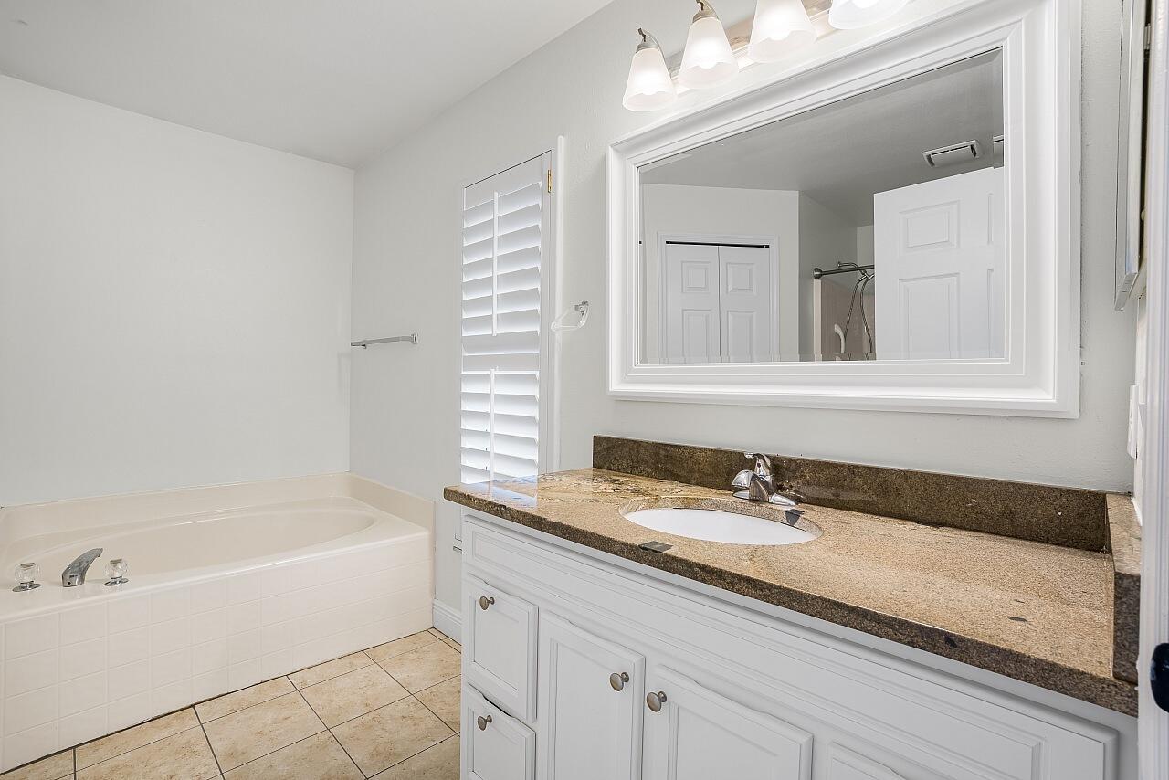 WATERFORD LAKES PHASE I SUBDIVISION - Residential