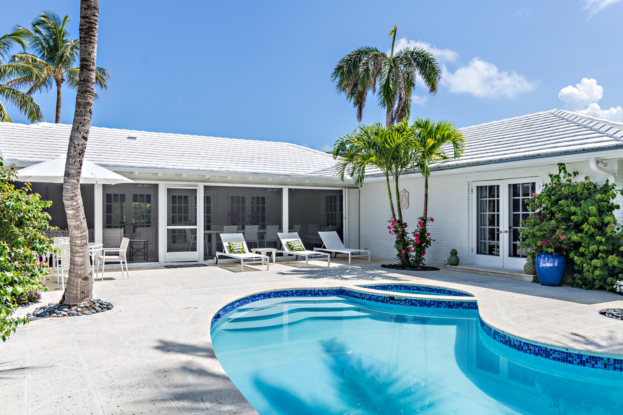 CORAL ESTATES IN - Residential