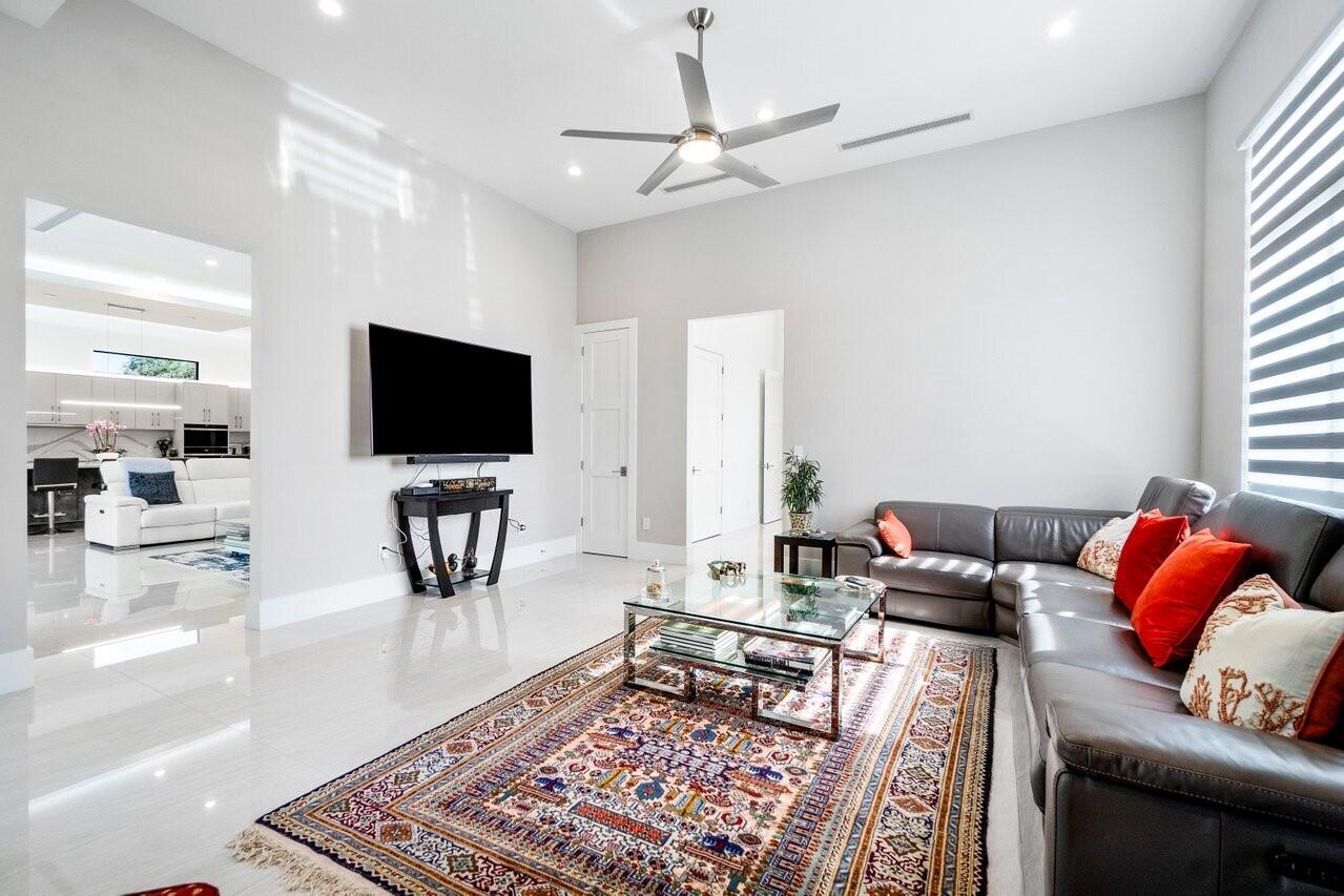 Boca Villas - Residential