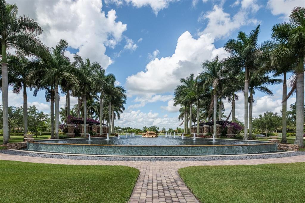 HERON BAY EAST - Residential