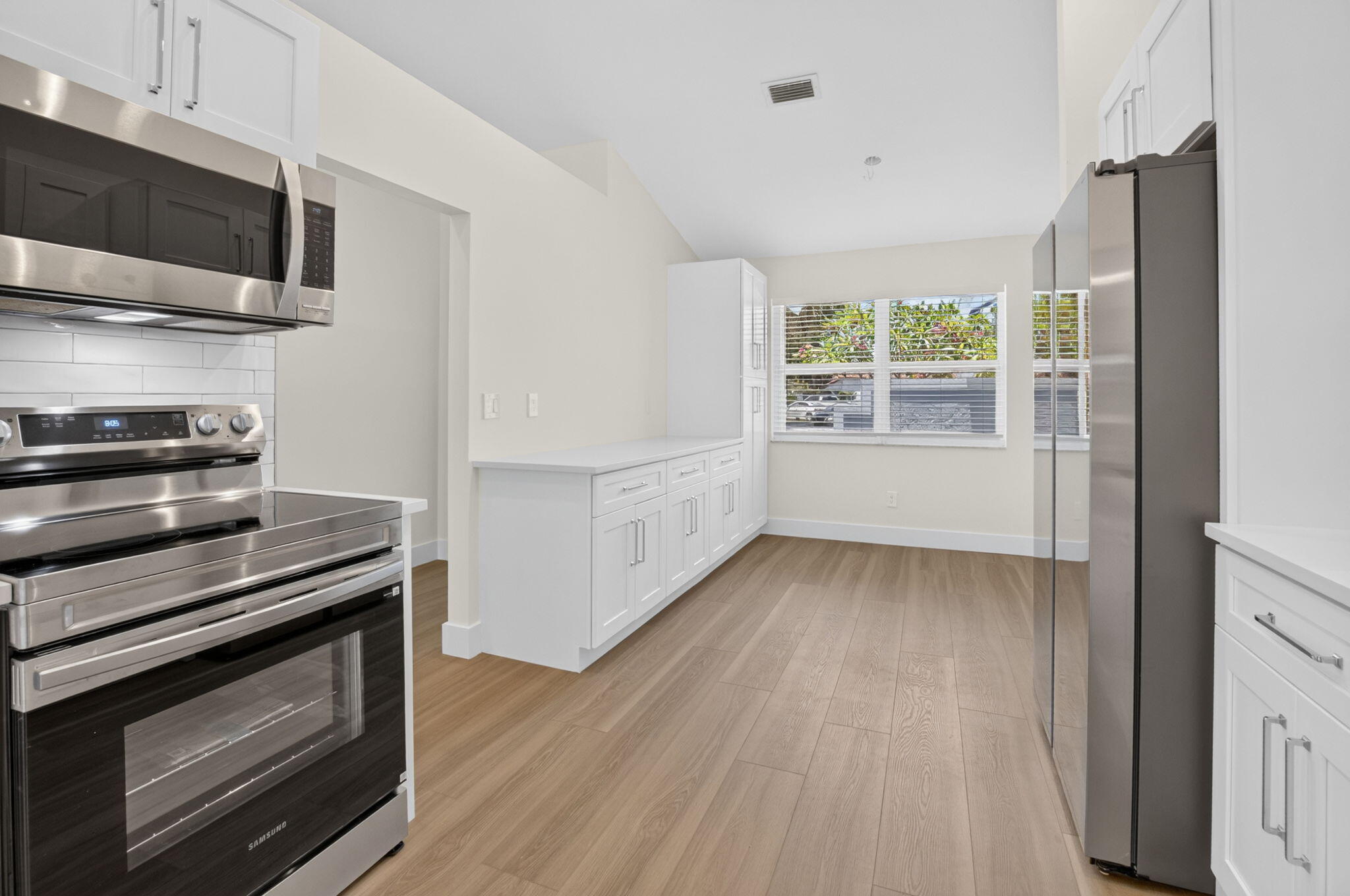 SABAL PARK - Residential Lease