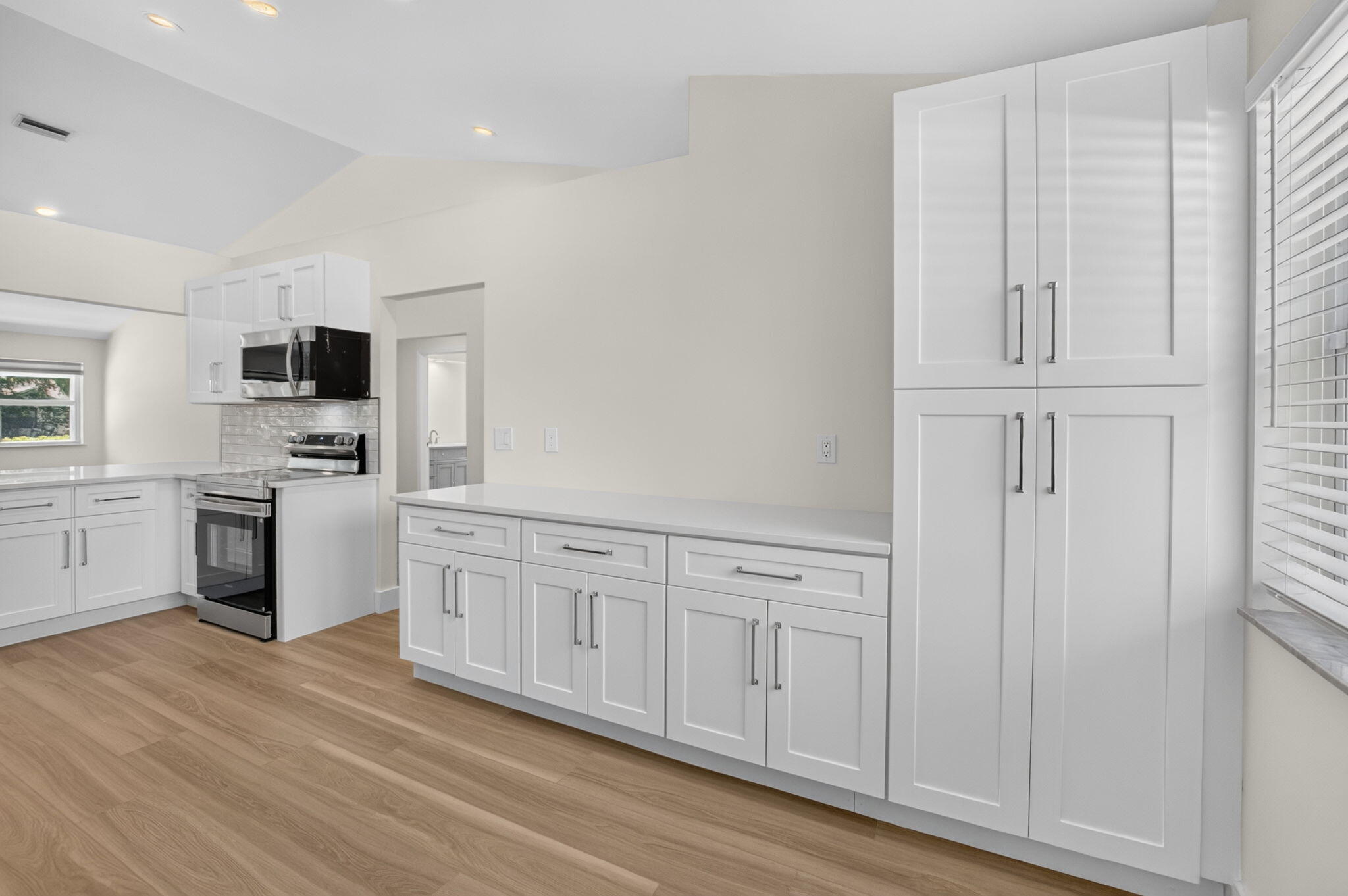 SABAL PARK - Residential Lease