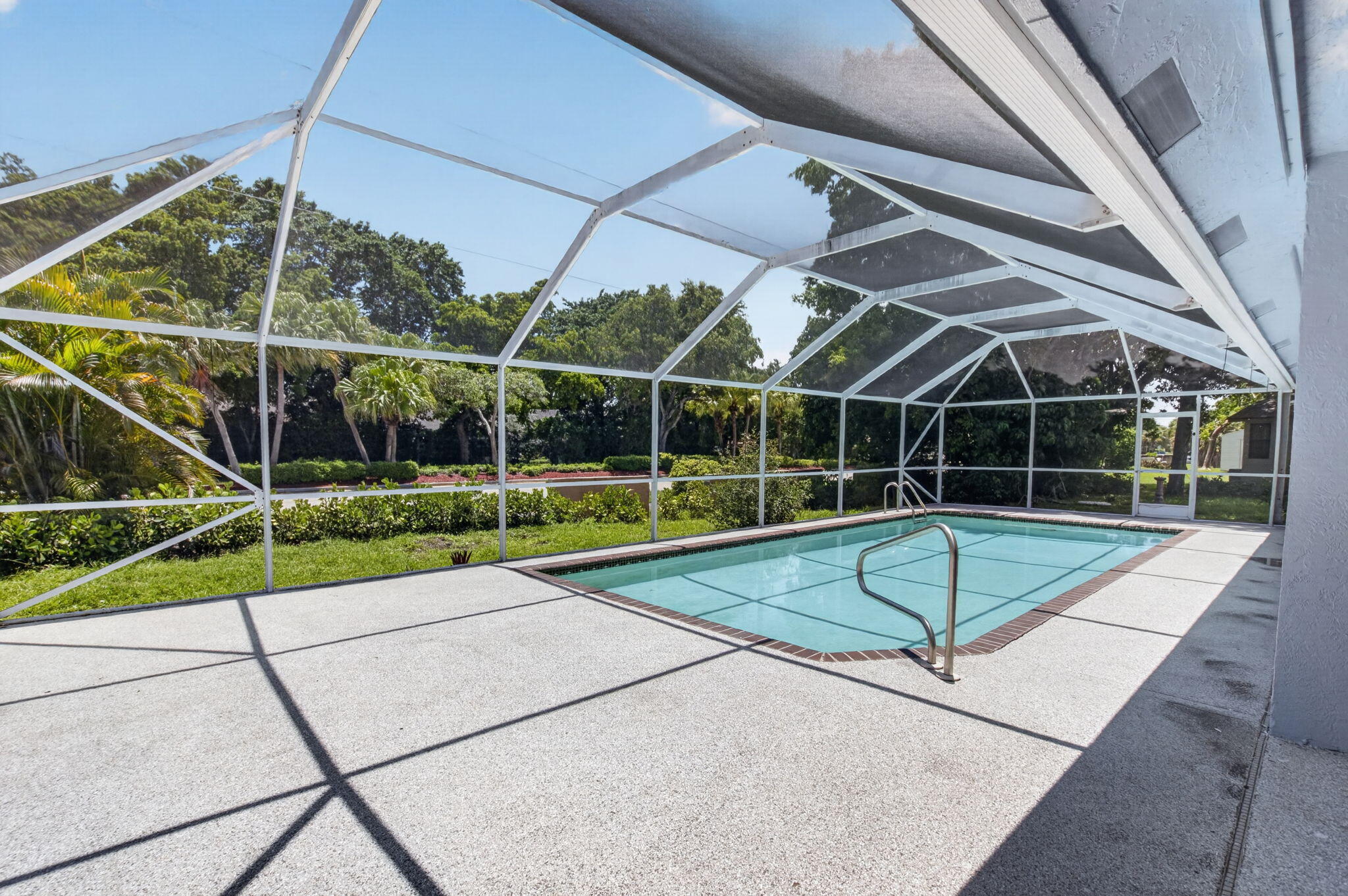SABAL PARK - Residential Lease