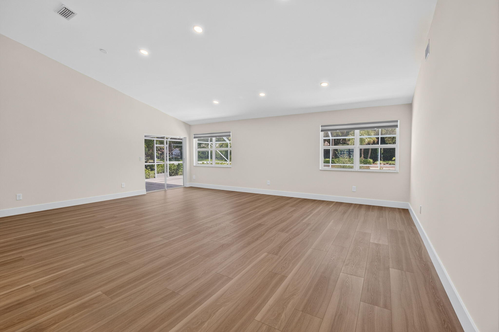 SABAL PARK - Residential Lease