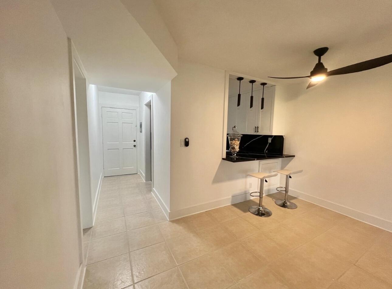 LAKE CLARKE GARDENS CONDO 3 - Residential