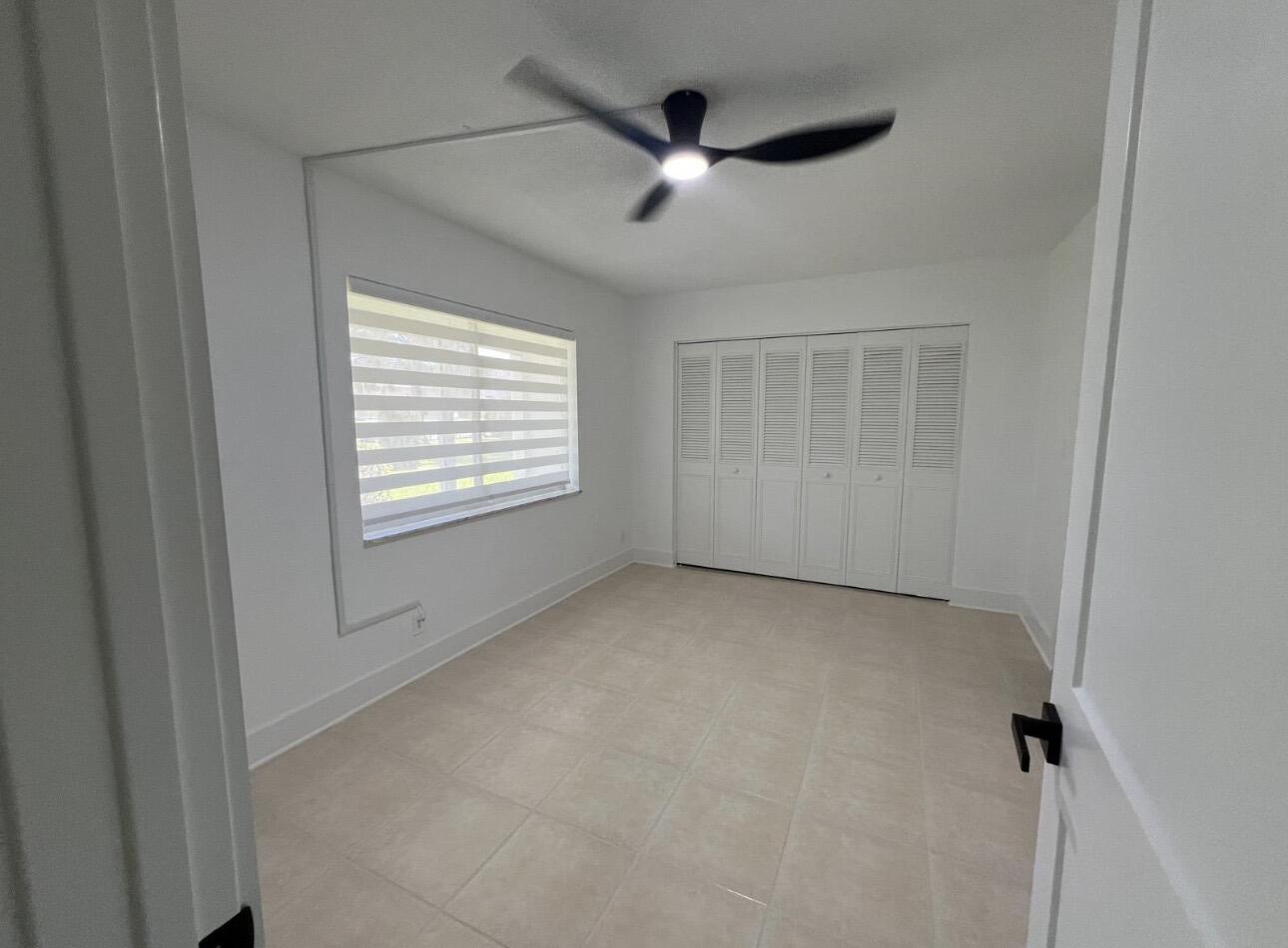 LAKE CLARKE GARDENS CONDO 3 - Residential