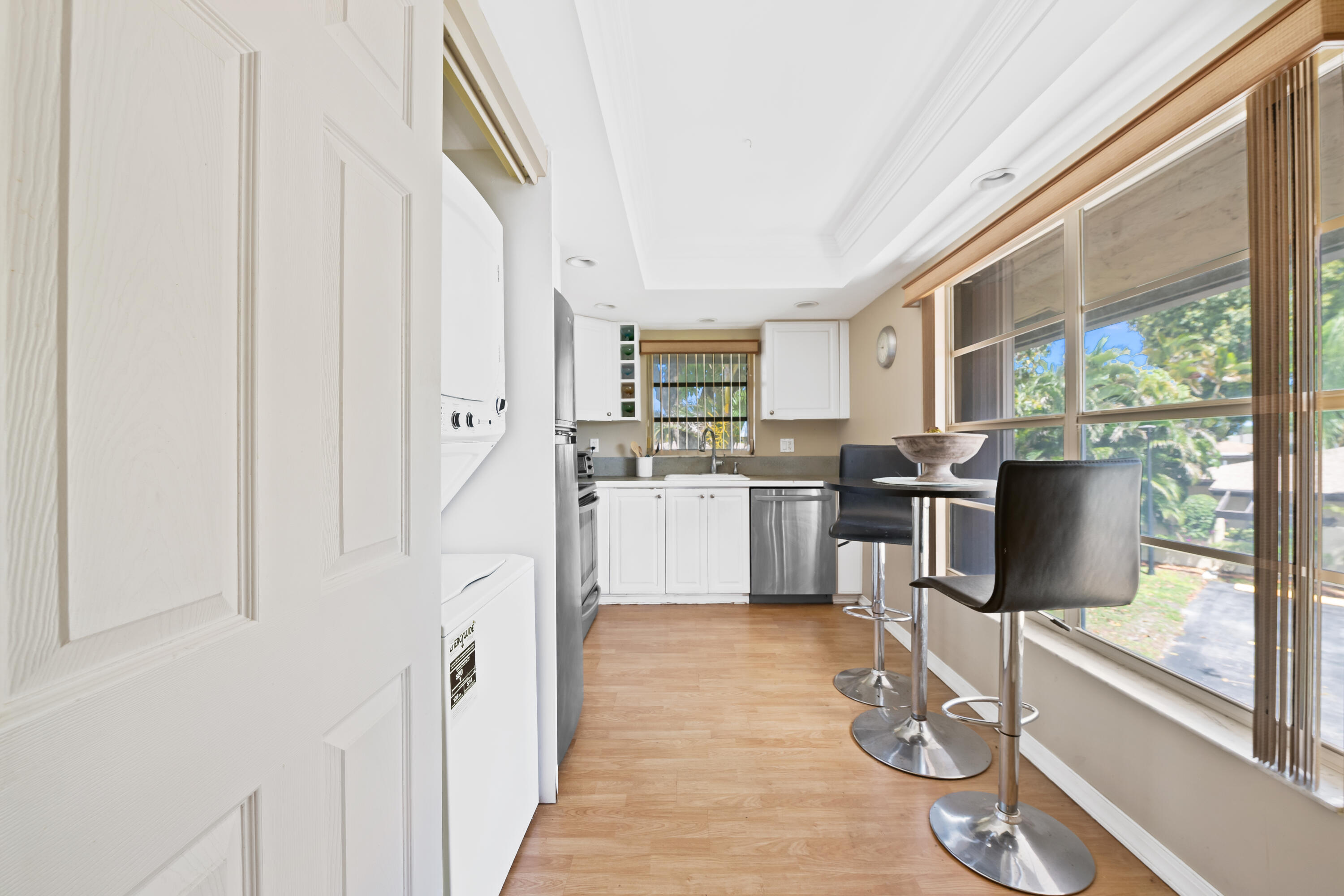 PALM GREENS AT VILLA DEL RAY CONDO II - Residential Lease