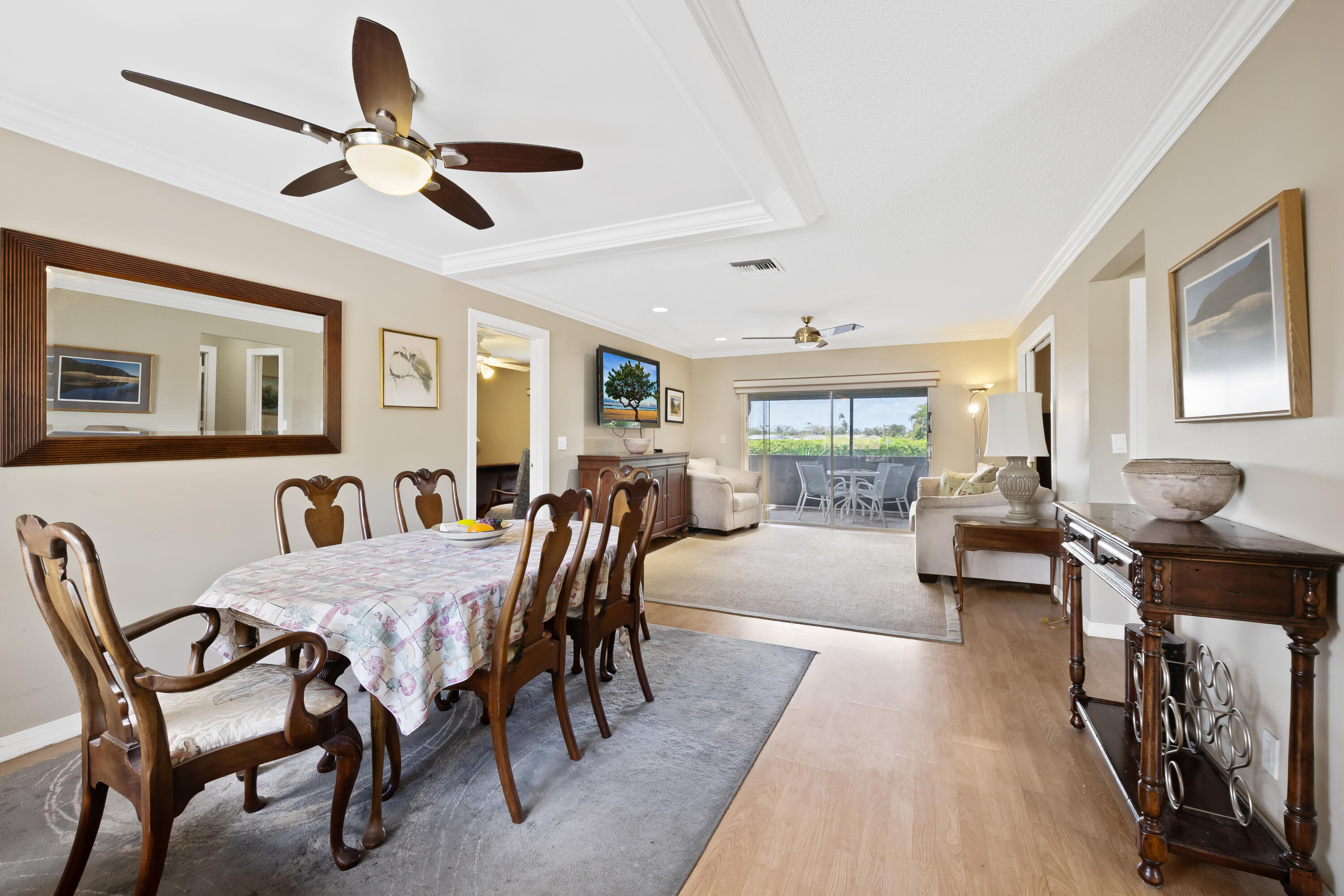 PALM GREENS AT VILLA DEL RAY CONDO II - Residential Lease