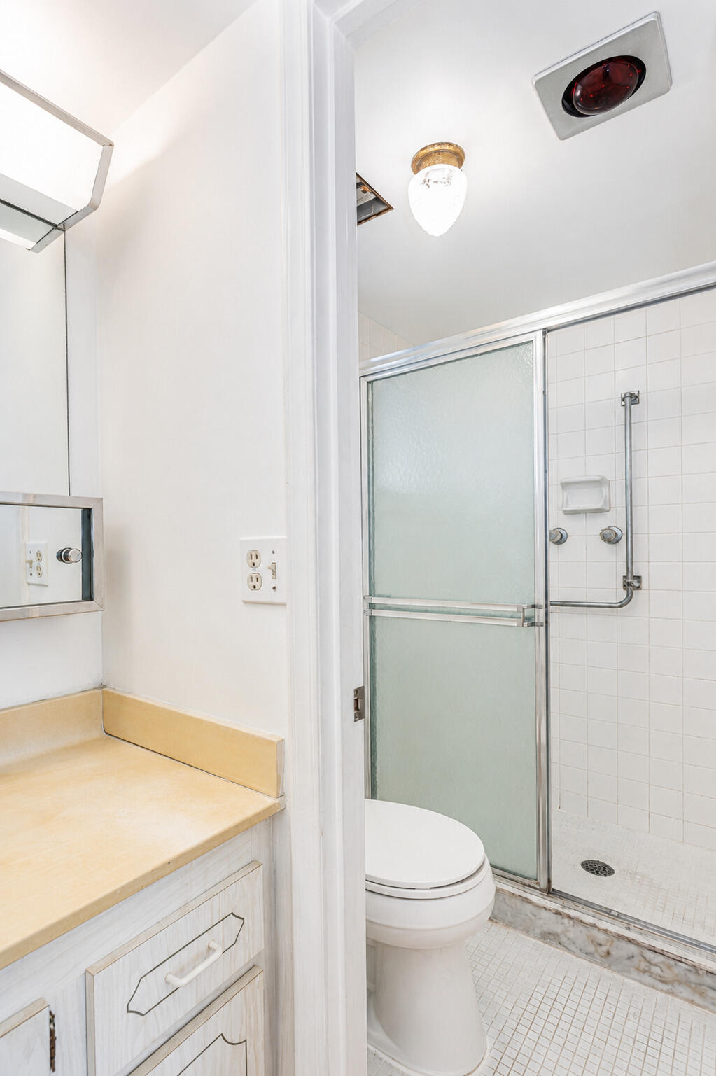BOUNDBROOK CONDO S - Residential