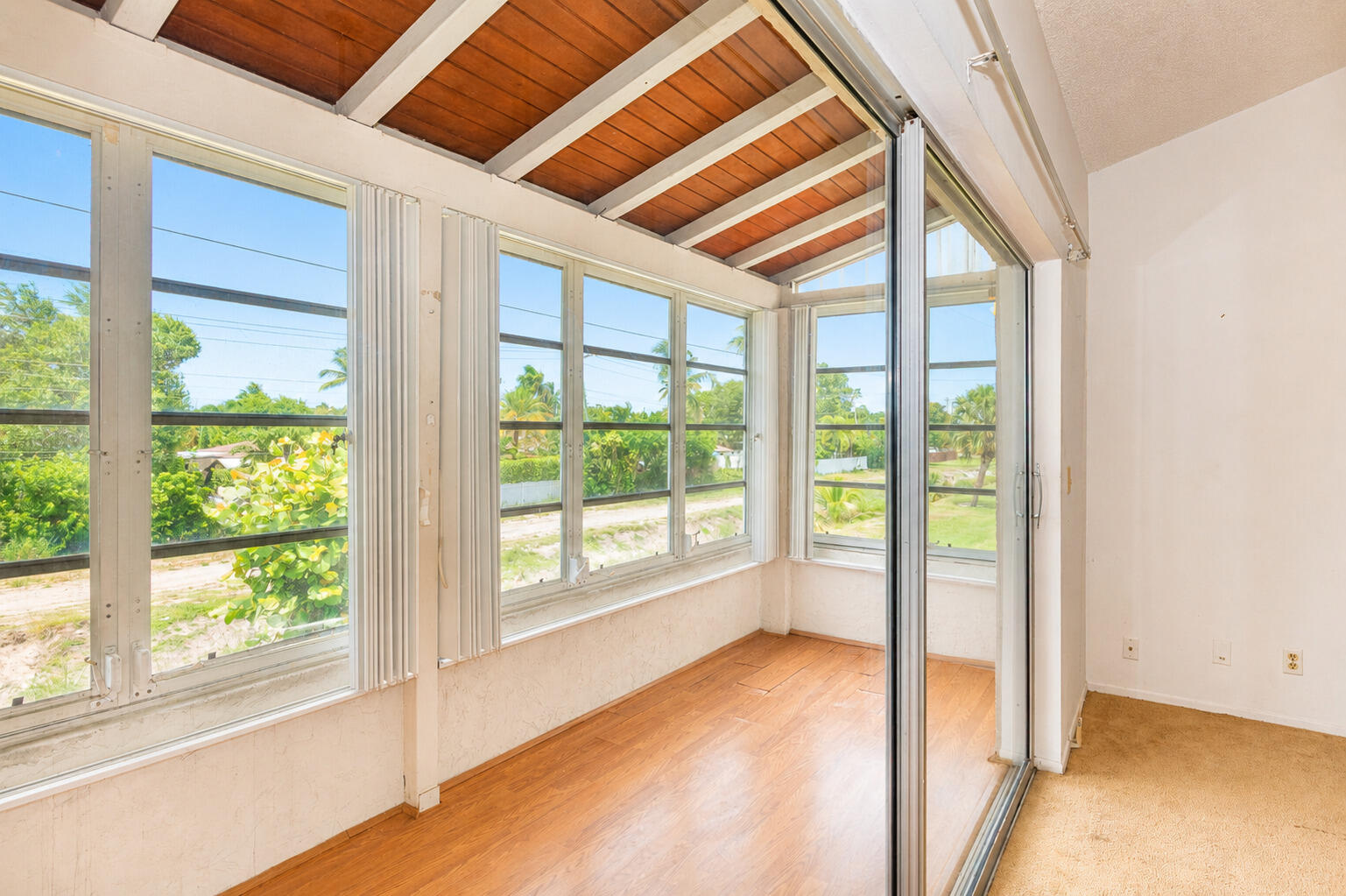 BOUNDBROOK CONDO S - Residential