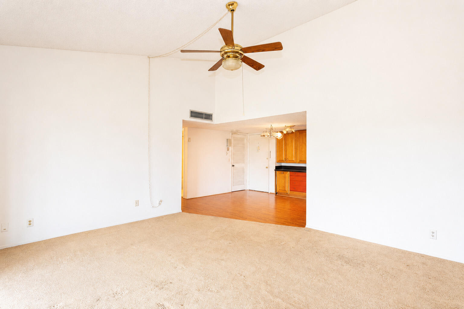 BOUNDBROOK CONDO S - Residential