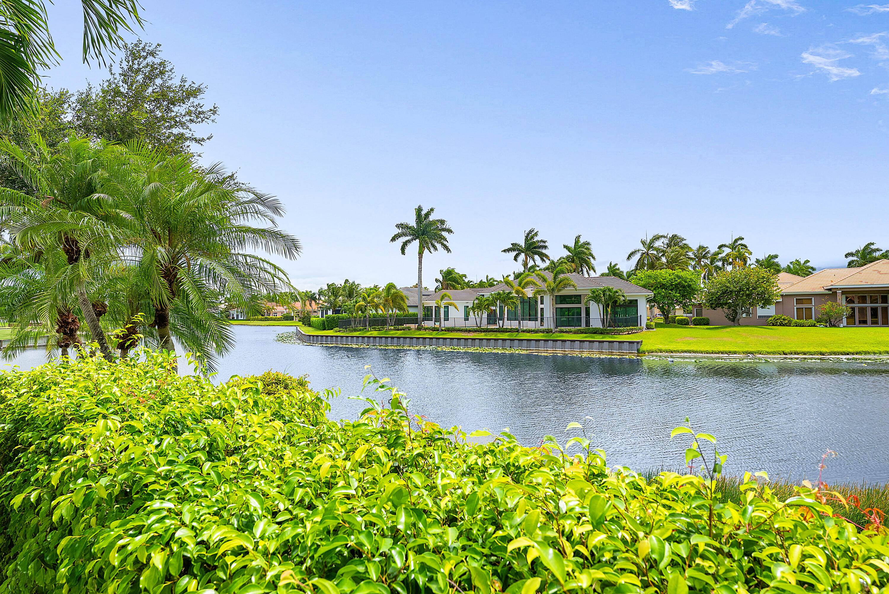 VINTAGE OAKS / POLO CLUB - Residential