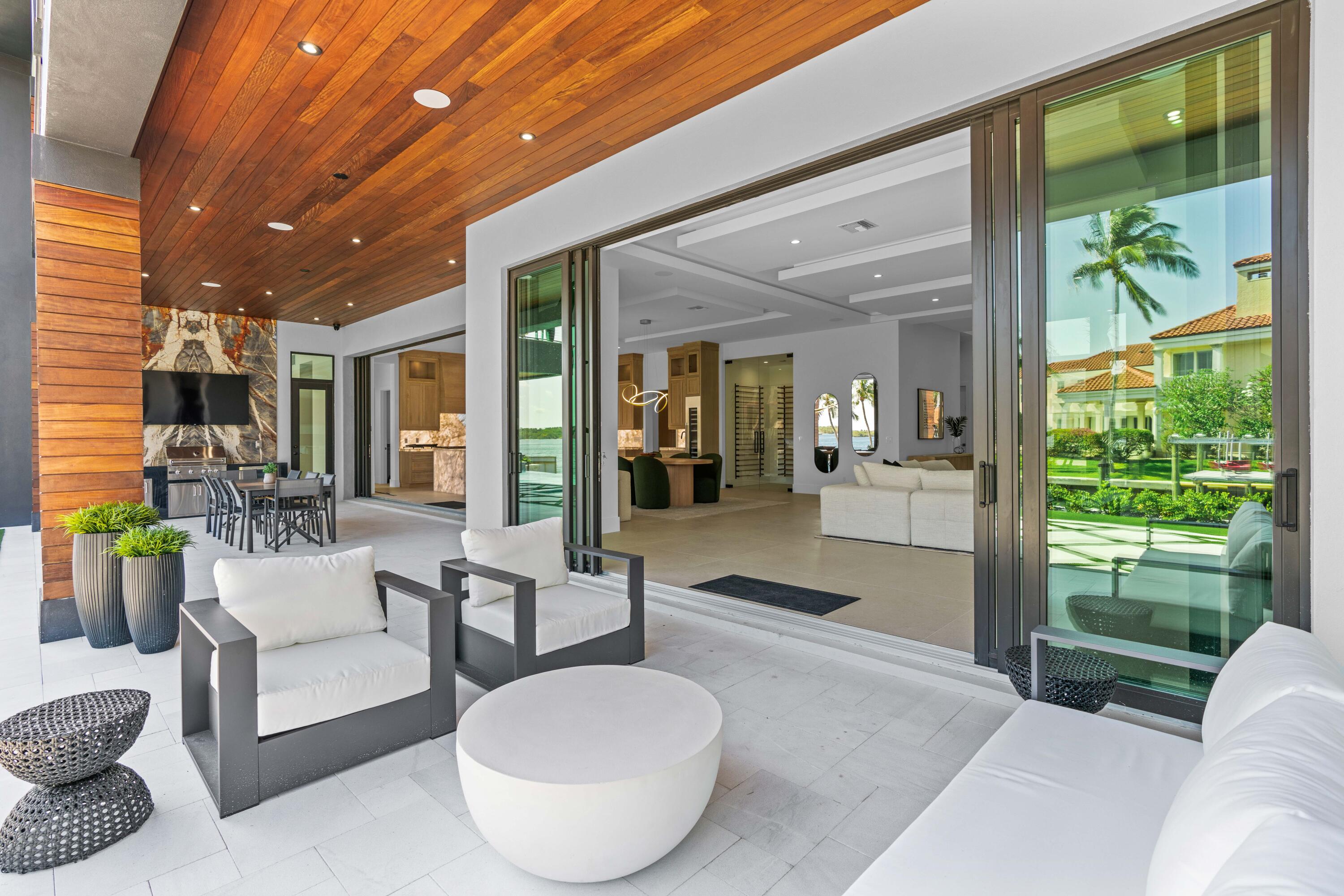 PALM BEACH LAKE WORTH ESTATES 2 - Residential