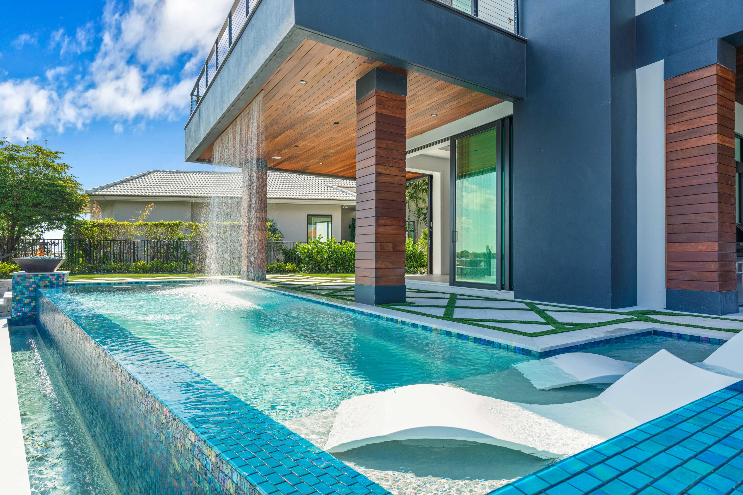 PALM BEACH LAKE WORTH ESTATES 2 - Residential