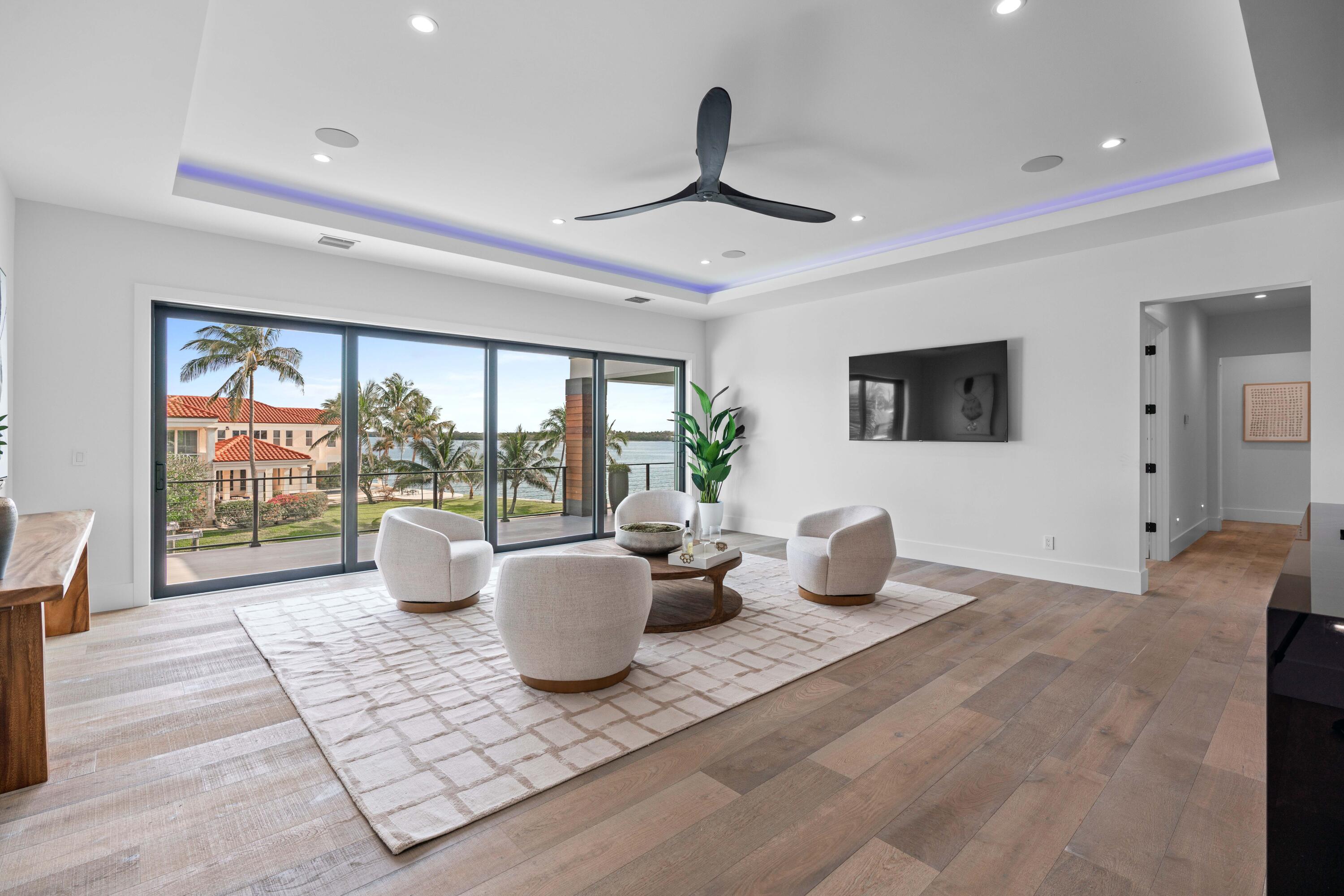 PALM BEACH LAKE WORTH ESTATES 2 - Residential