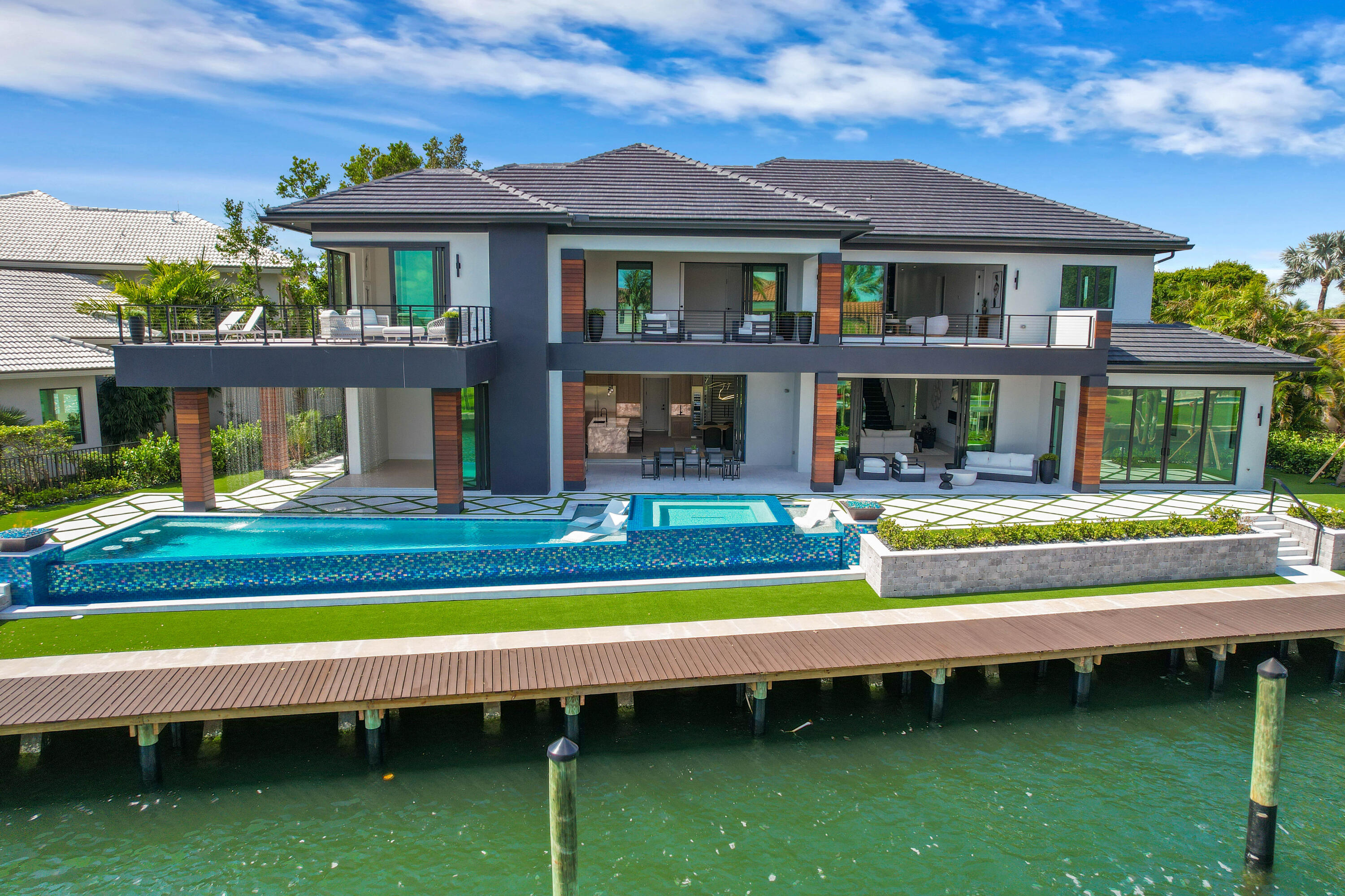 PALM BEACH LAKE WORTH ESTATES 2 - Residential