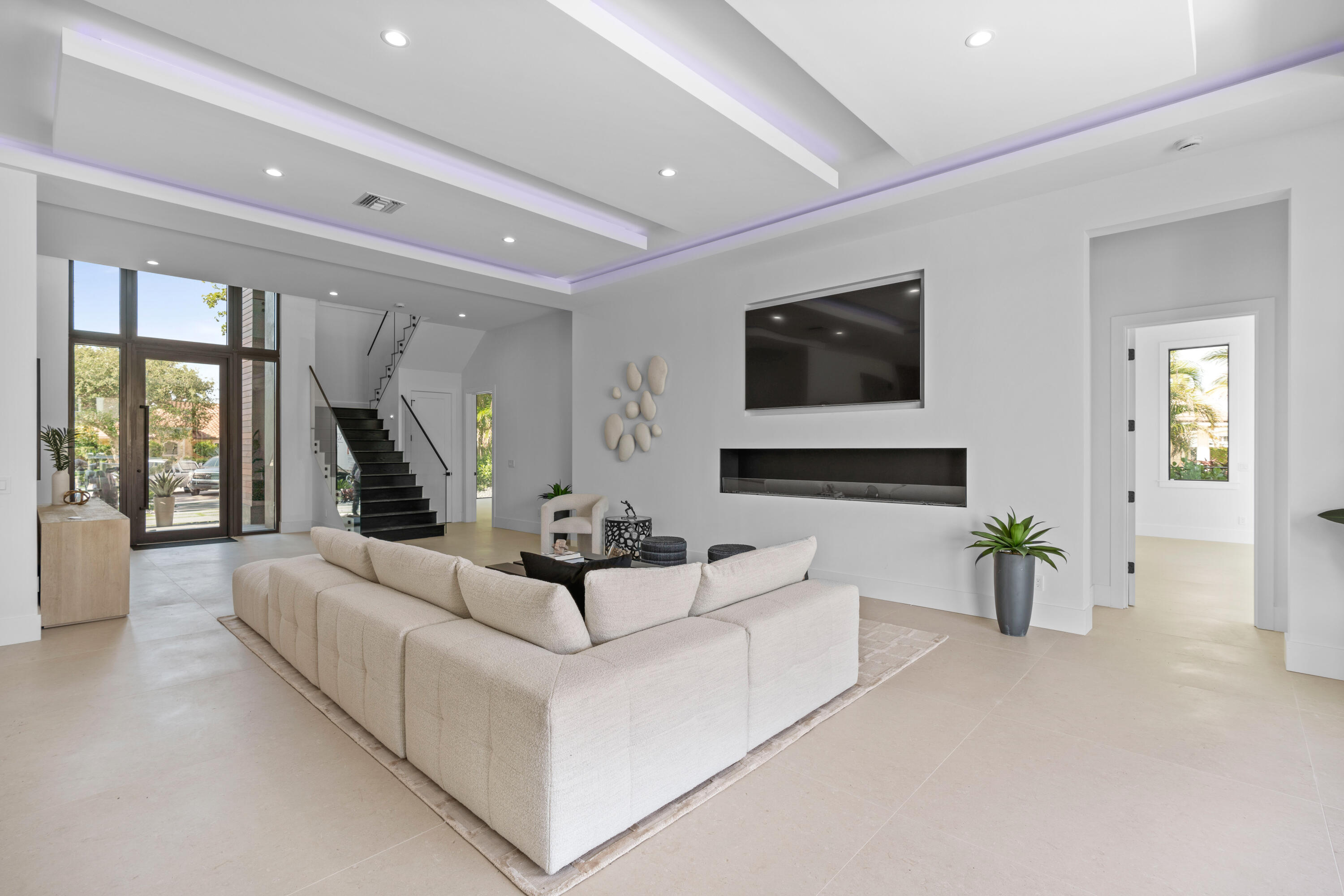PALM BEACH LAKE WORTH ESTATES 2 - Residential