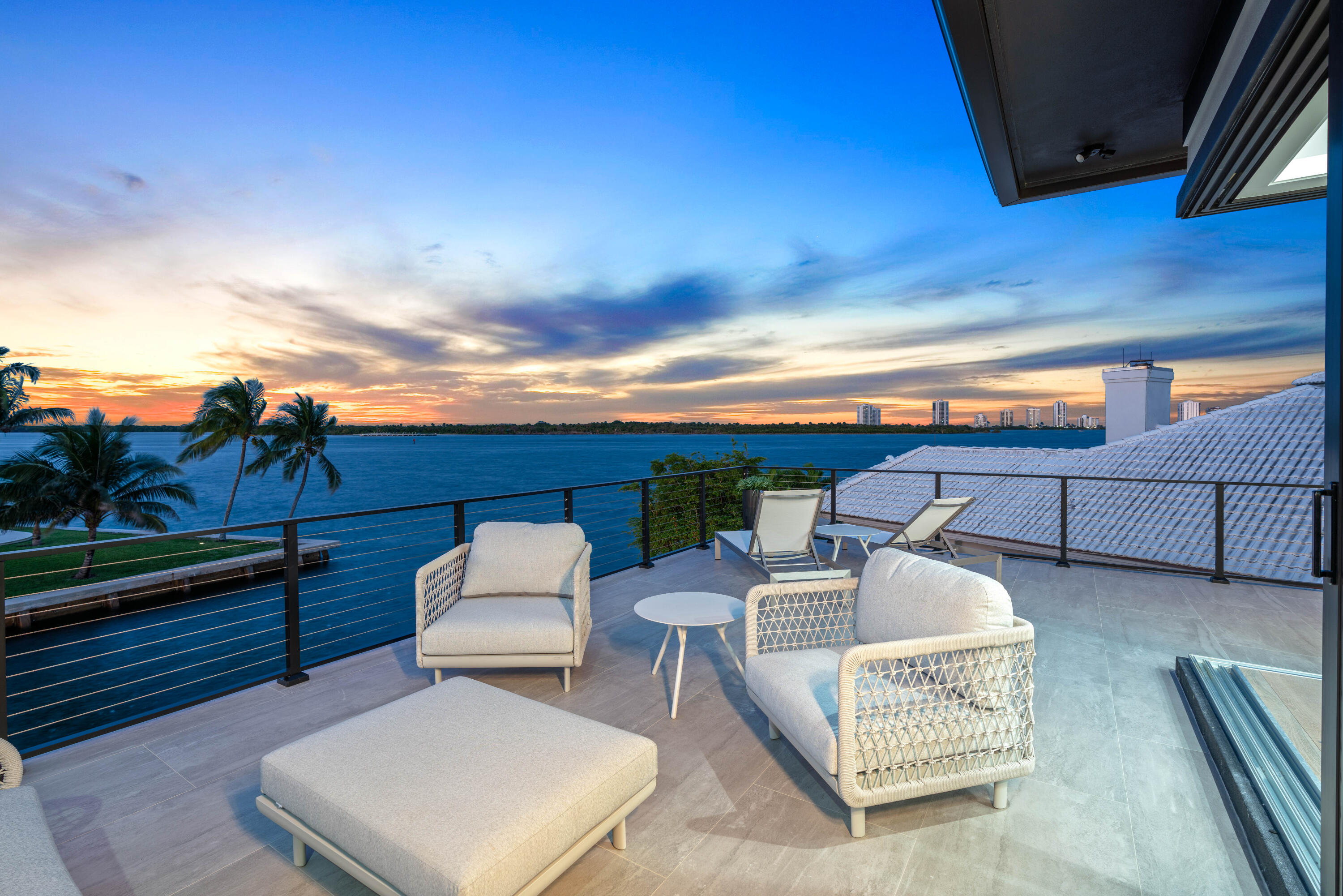 PALM BEACH LAKE WORTH ESTATES 2 - Residential
