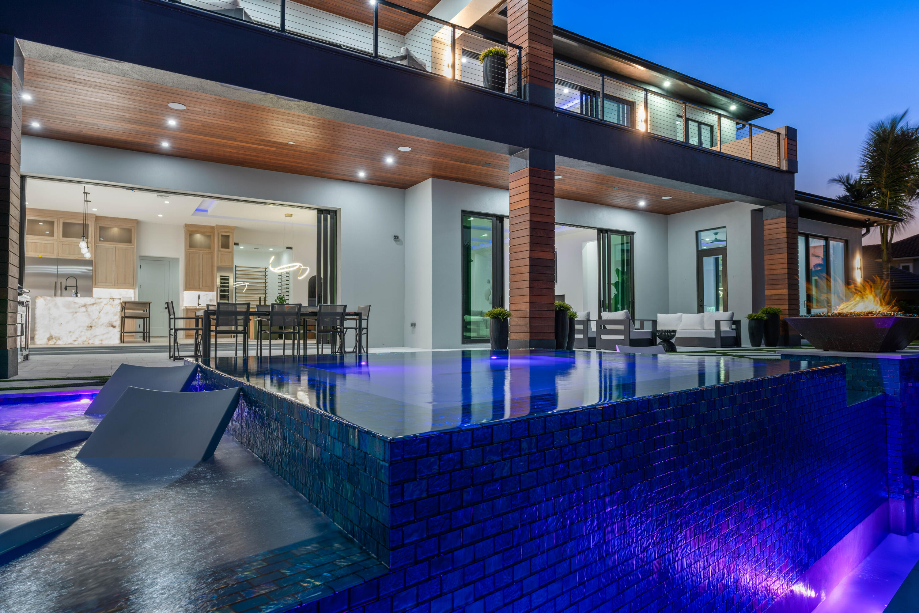 PALM BEACH LAKE WORTH ESTATES 2 - Residential