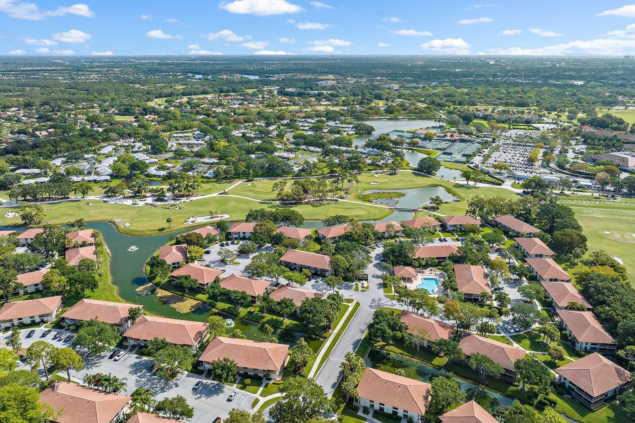 GOLF VILLAS CONDO - Residential