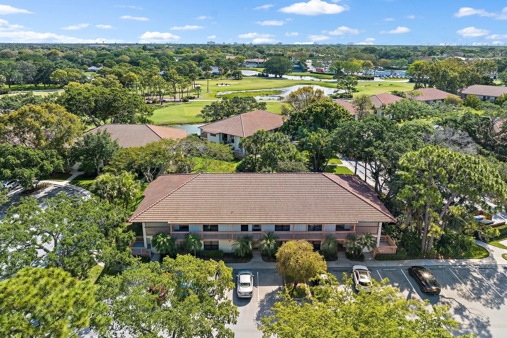 GOLF VILLAS CONDO - Residential