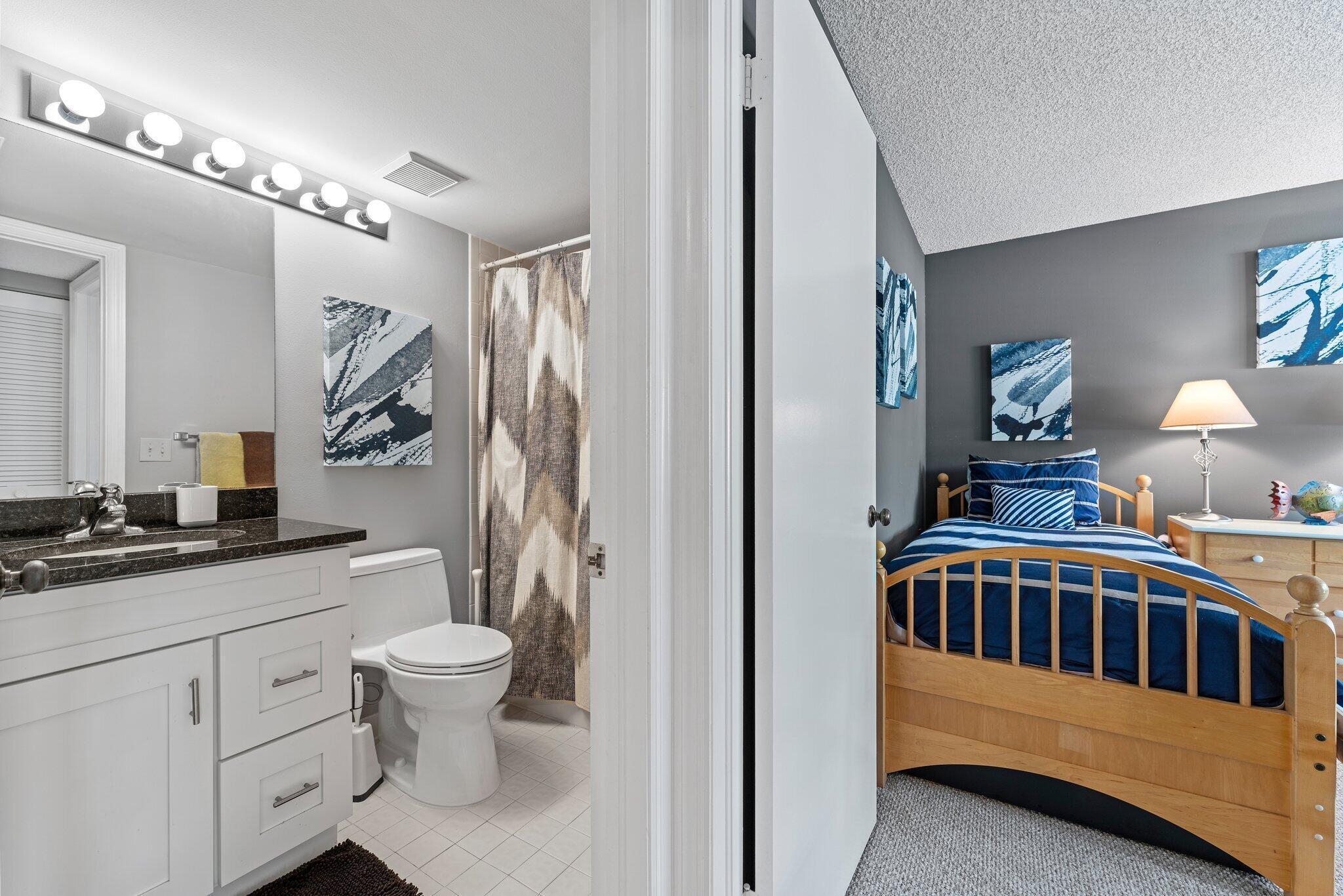 GOLF VILLAS CONDO - Residential