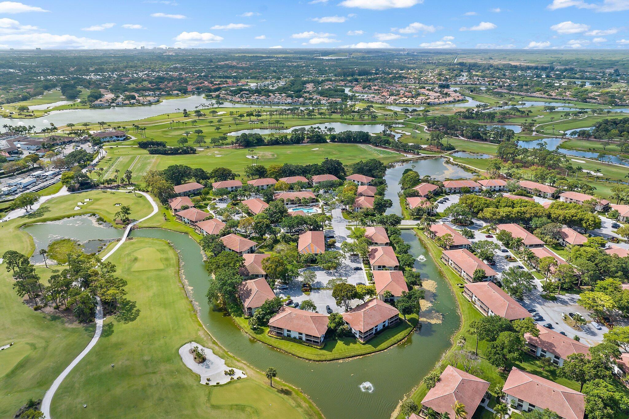 GOLF VILLAS CONDO - Residential