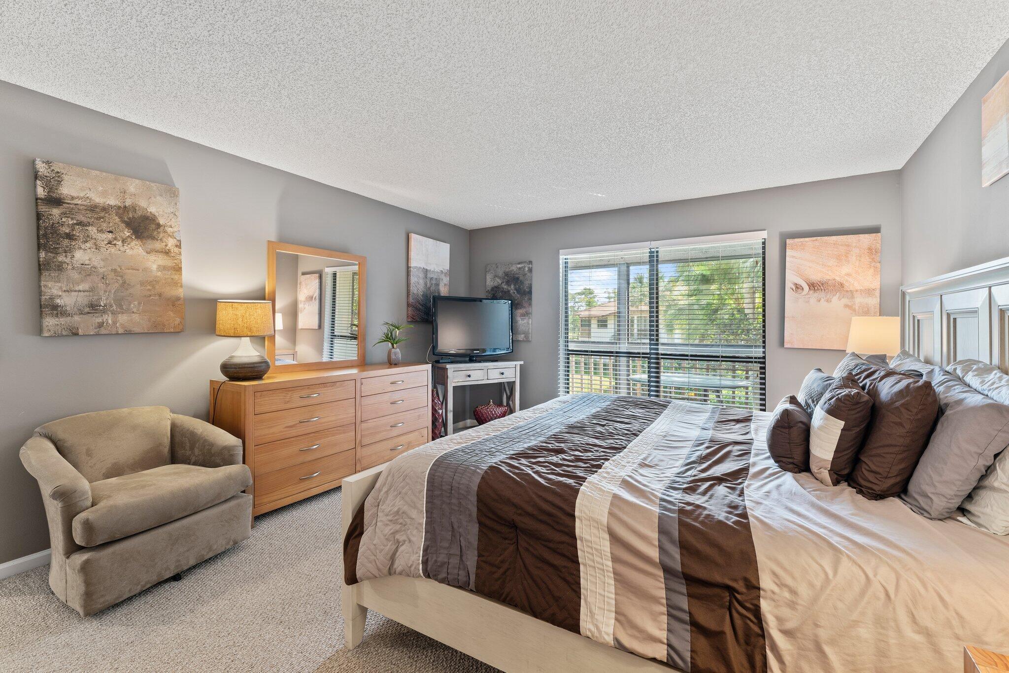 GOLF VILLAS CONDO - Residential