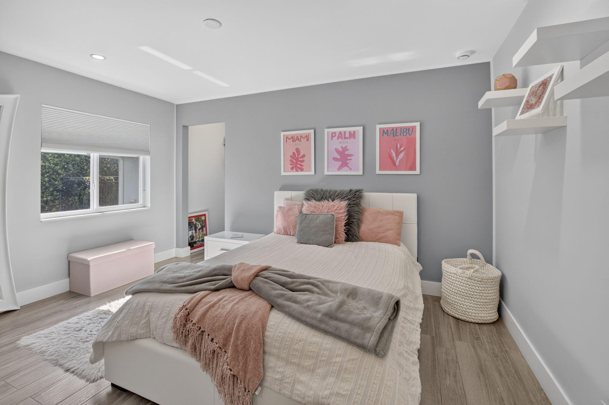 WOODFIELD HUNT CLUB - Residential