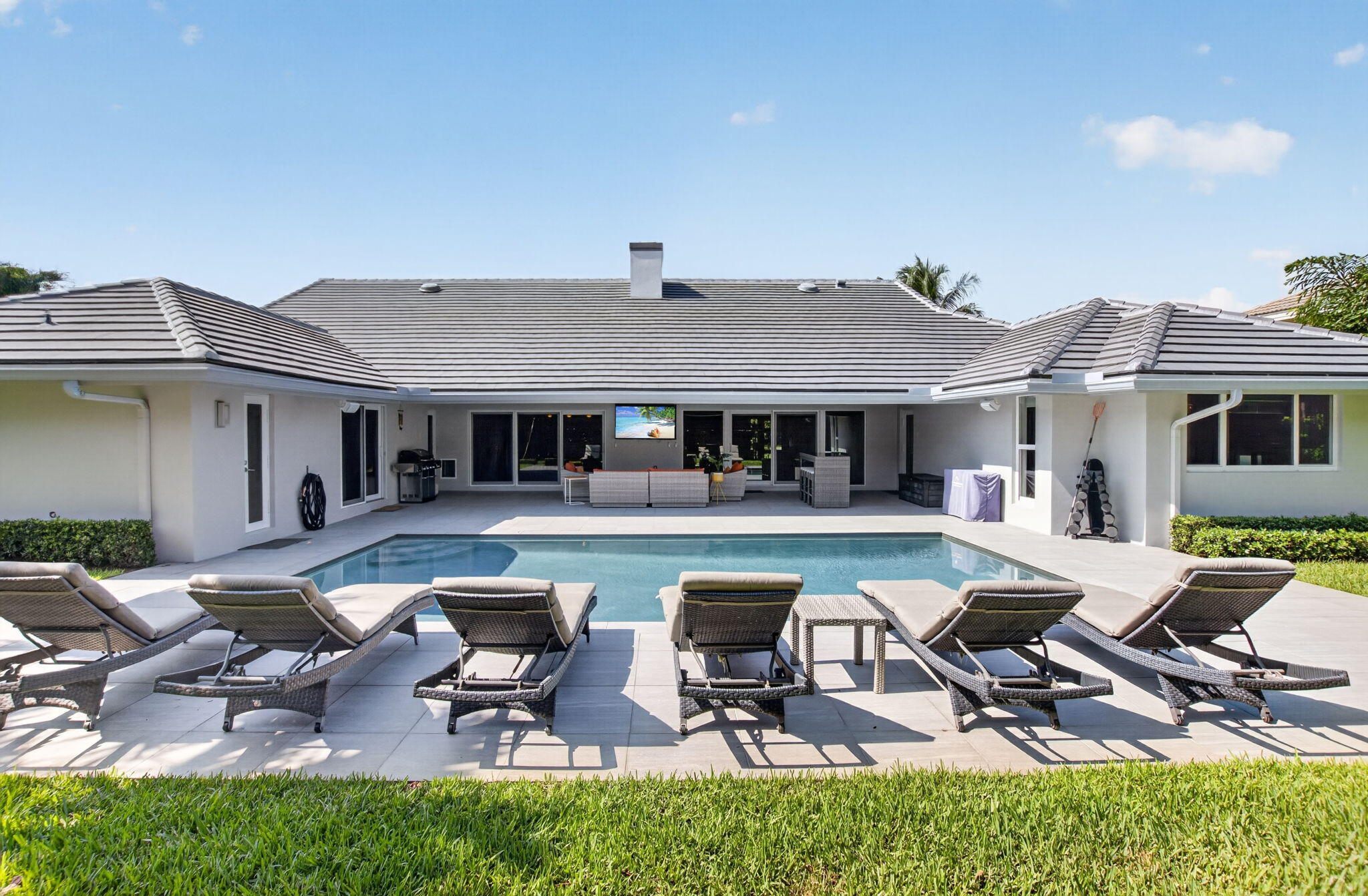 WOODFIELD HUNT CLUB - Residential