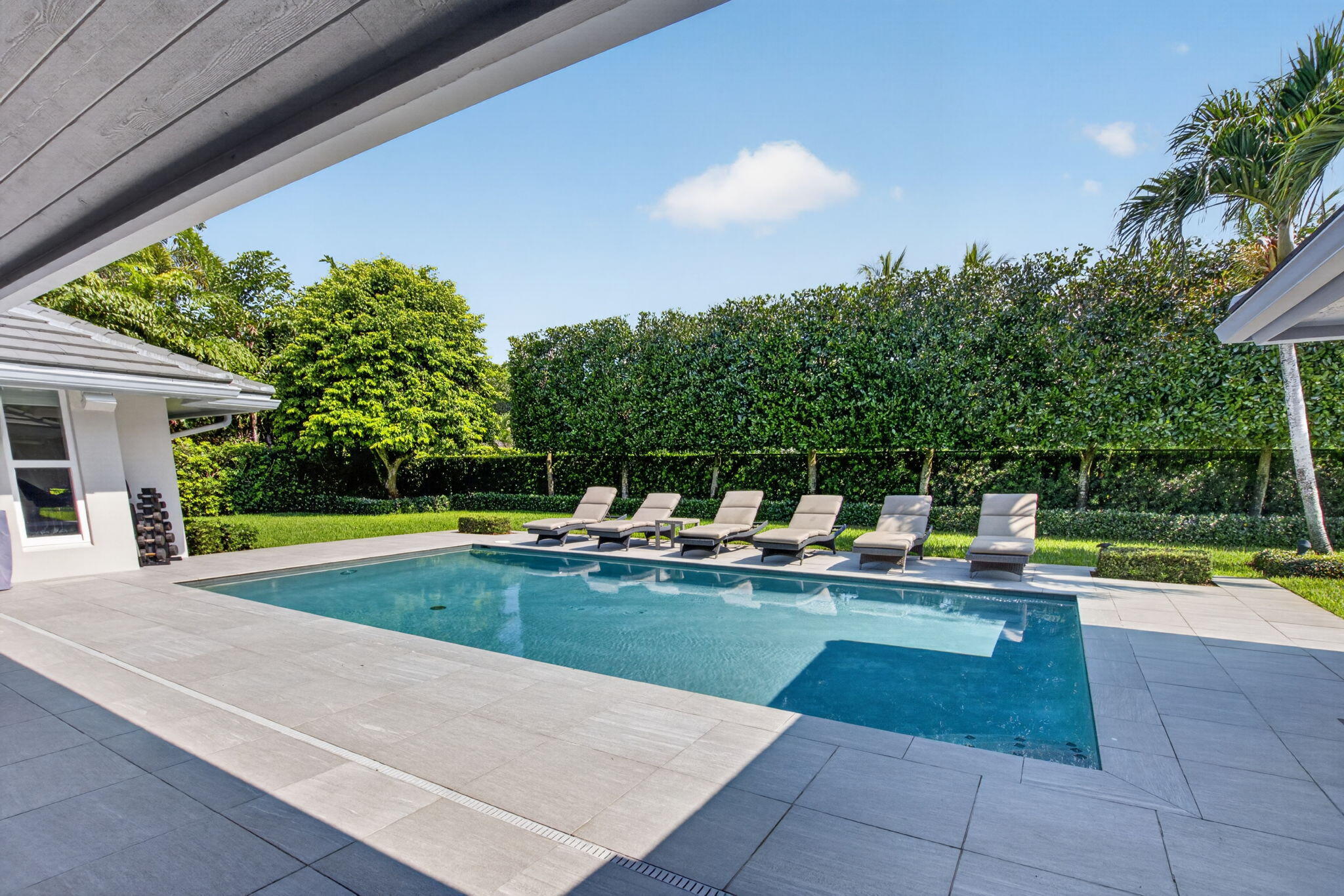 WOODFIELD HUNT CLUB - Residential