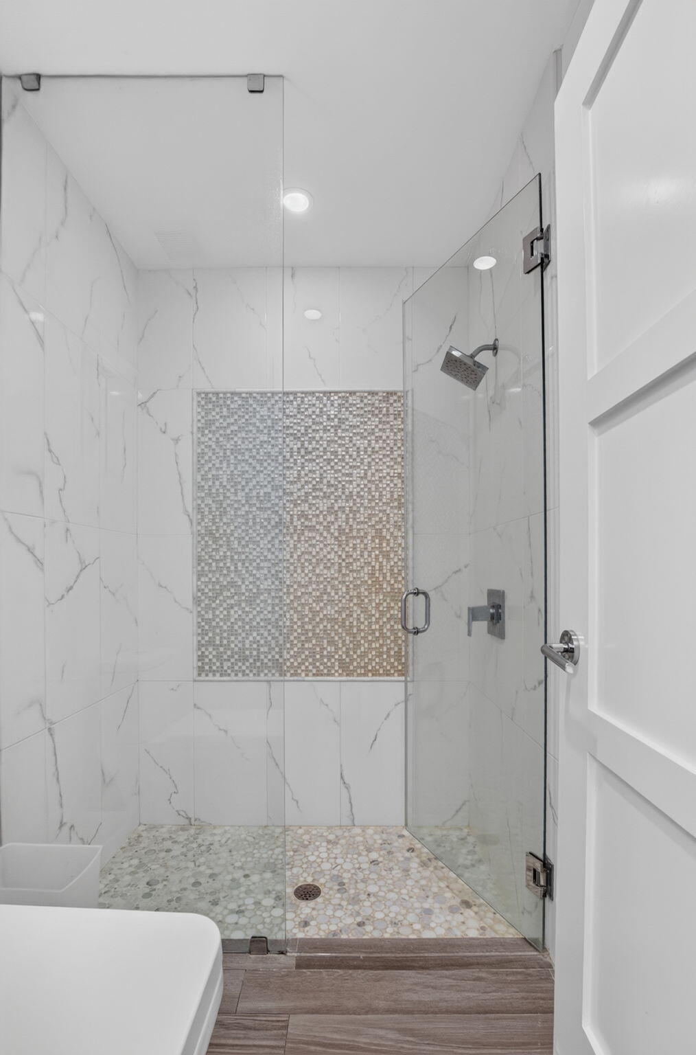 WOODFIELD HUNT CLUB - Residential