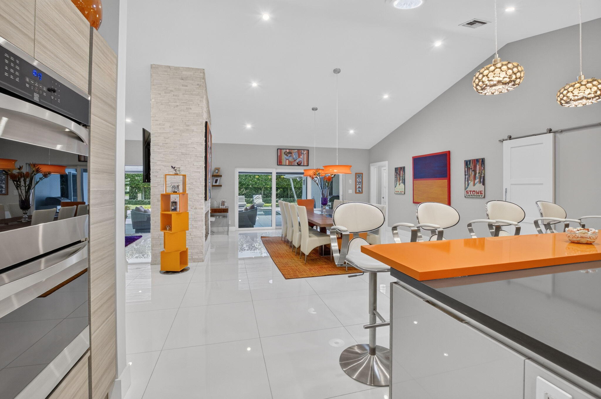 WOODFIELD HUNT CLUB - Residential