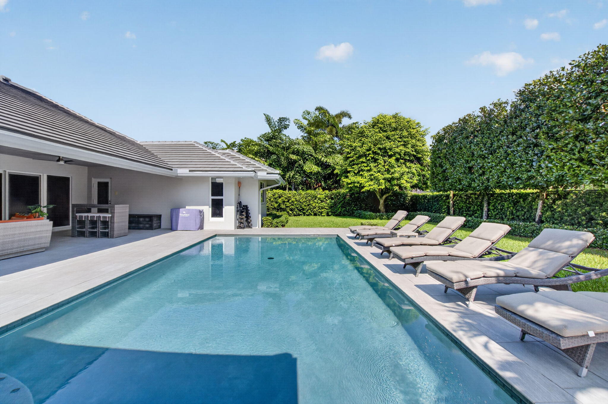 WOODFIELD HUNT CLUB - Residential