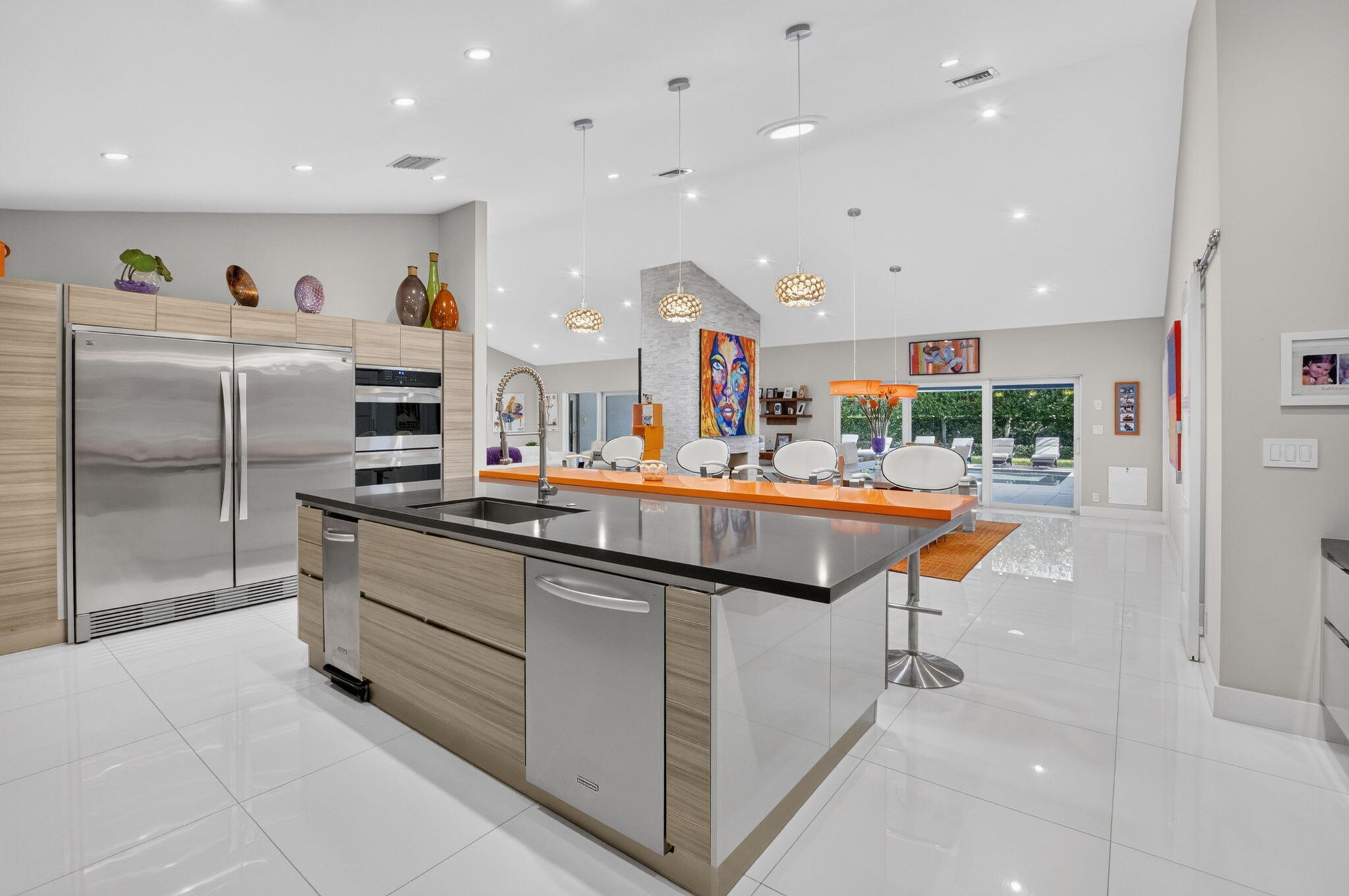 WOODFIELD HUNT CLUB - Residential