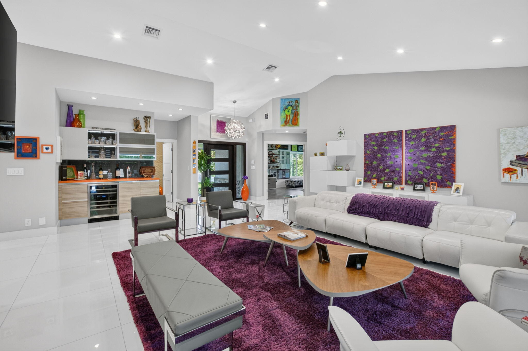 WOODFIELD HUNT CLUB - Residential